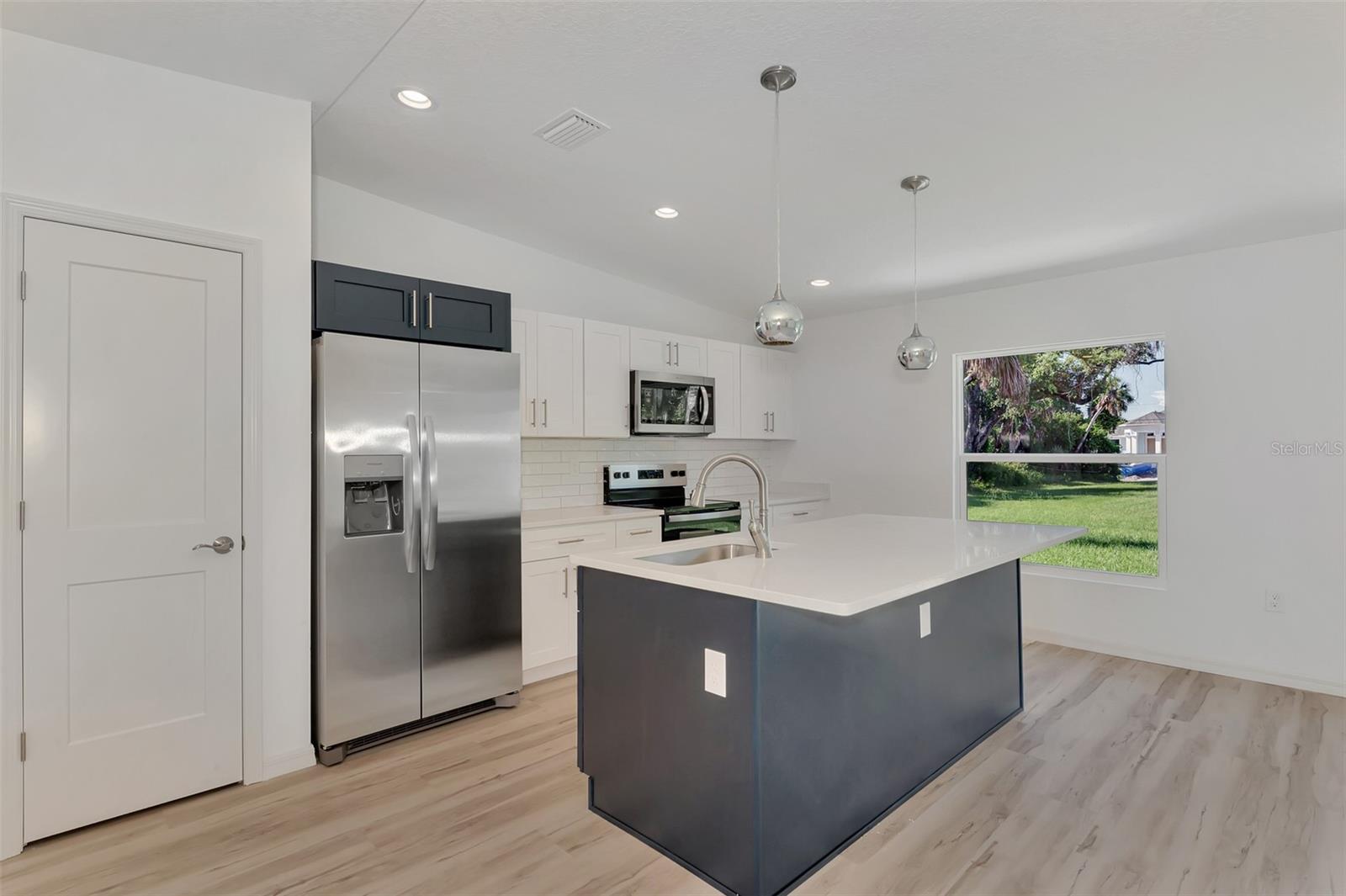 3847 Price, North Port, FL 34288