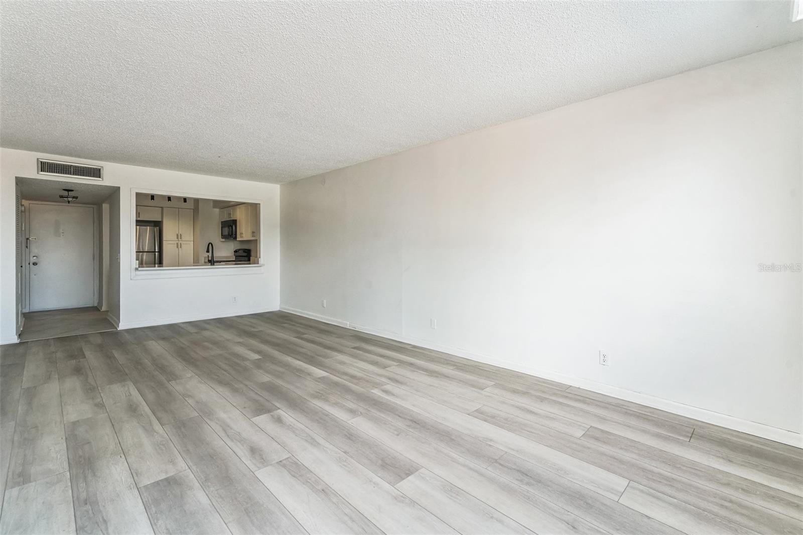 6219 Palma del Mar Unit 301, St Petersburg, FL 33715