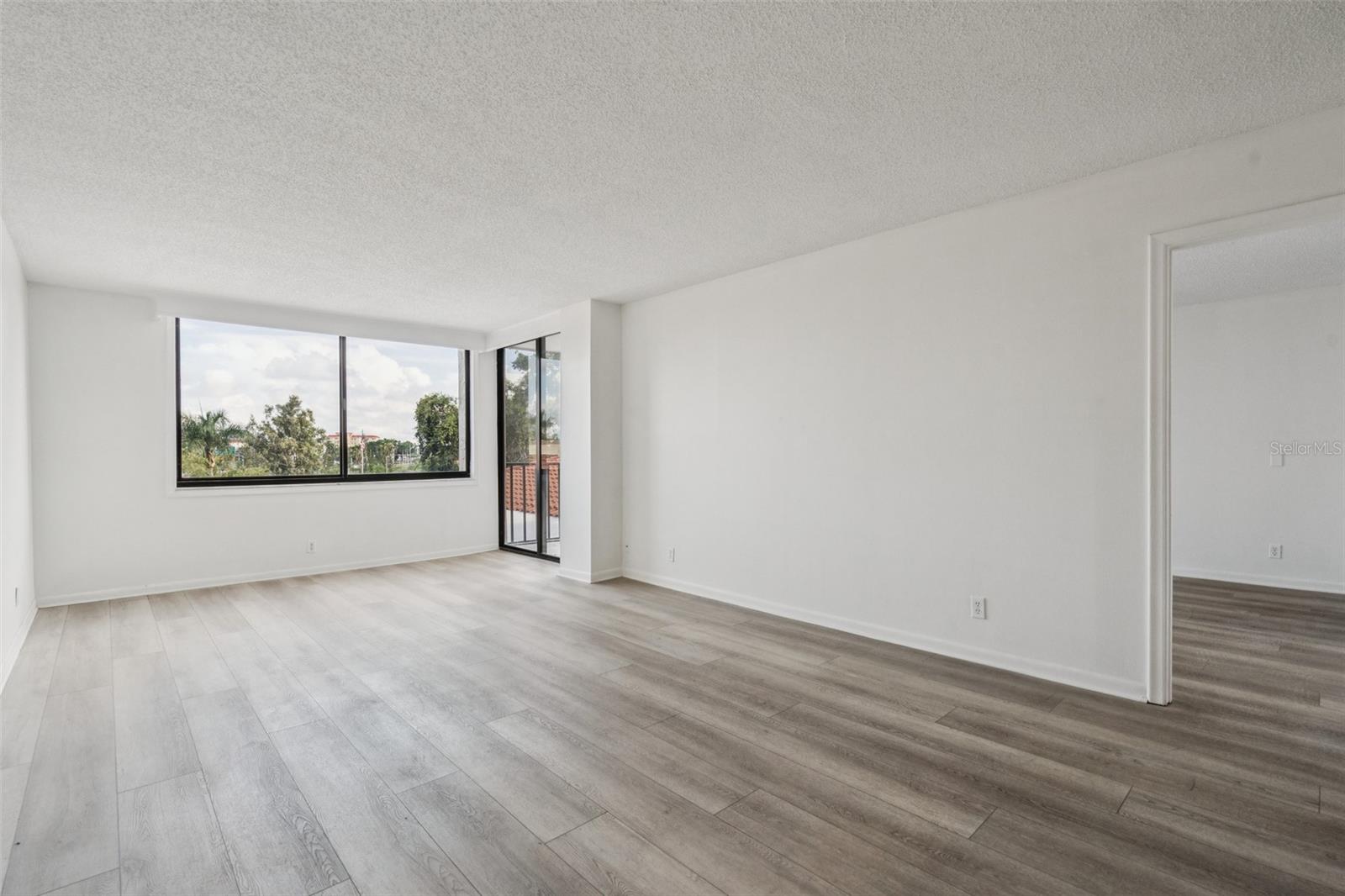 6219 Palma del Mar Unit 301, St Petersburg, FL 33715