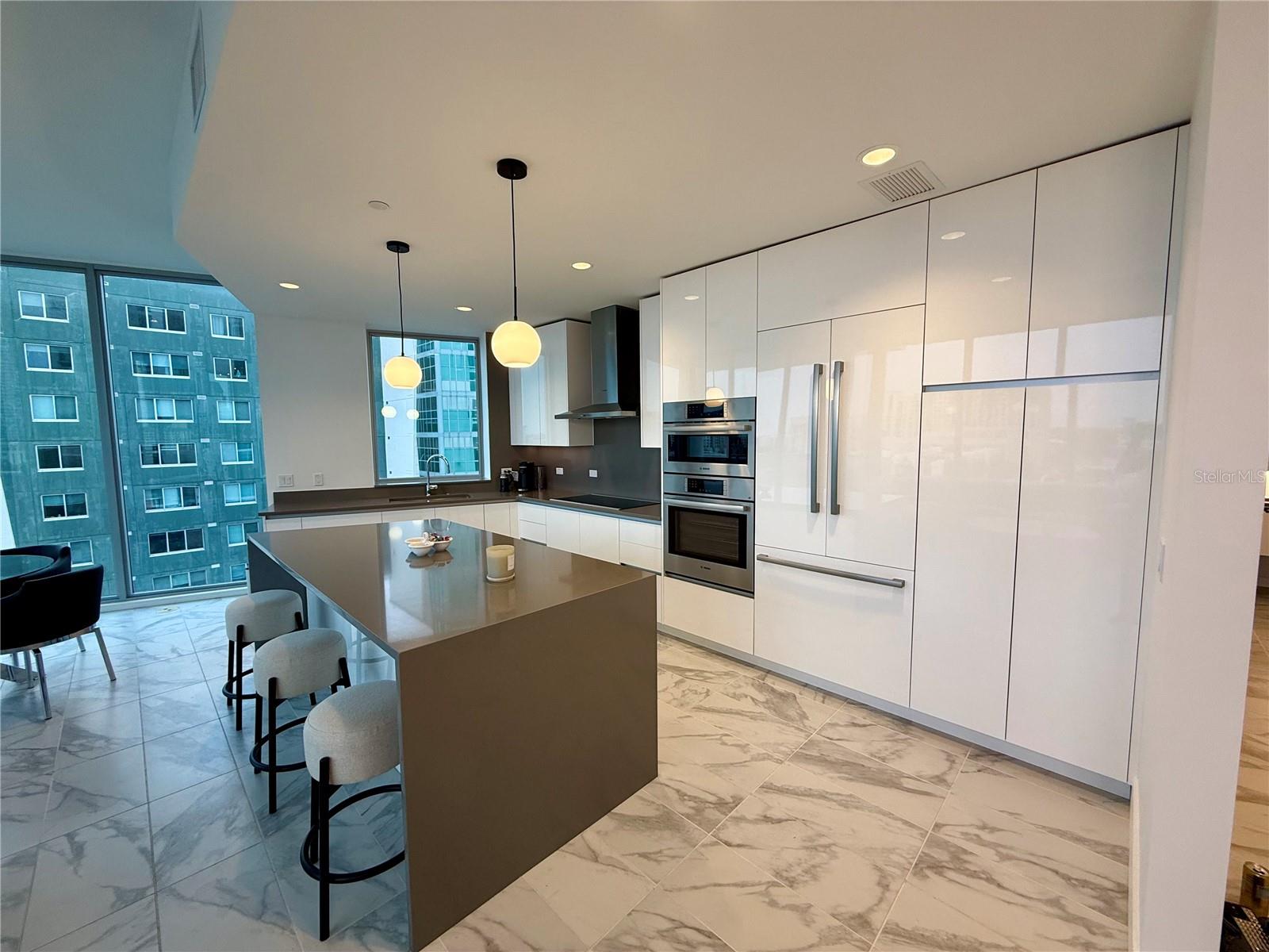 777 3rd Unit 908, St Petersburg, FL 33701