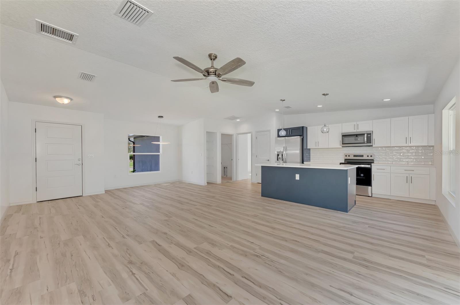 4582 Enid, North Port, FL 34288