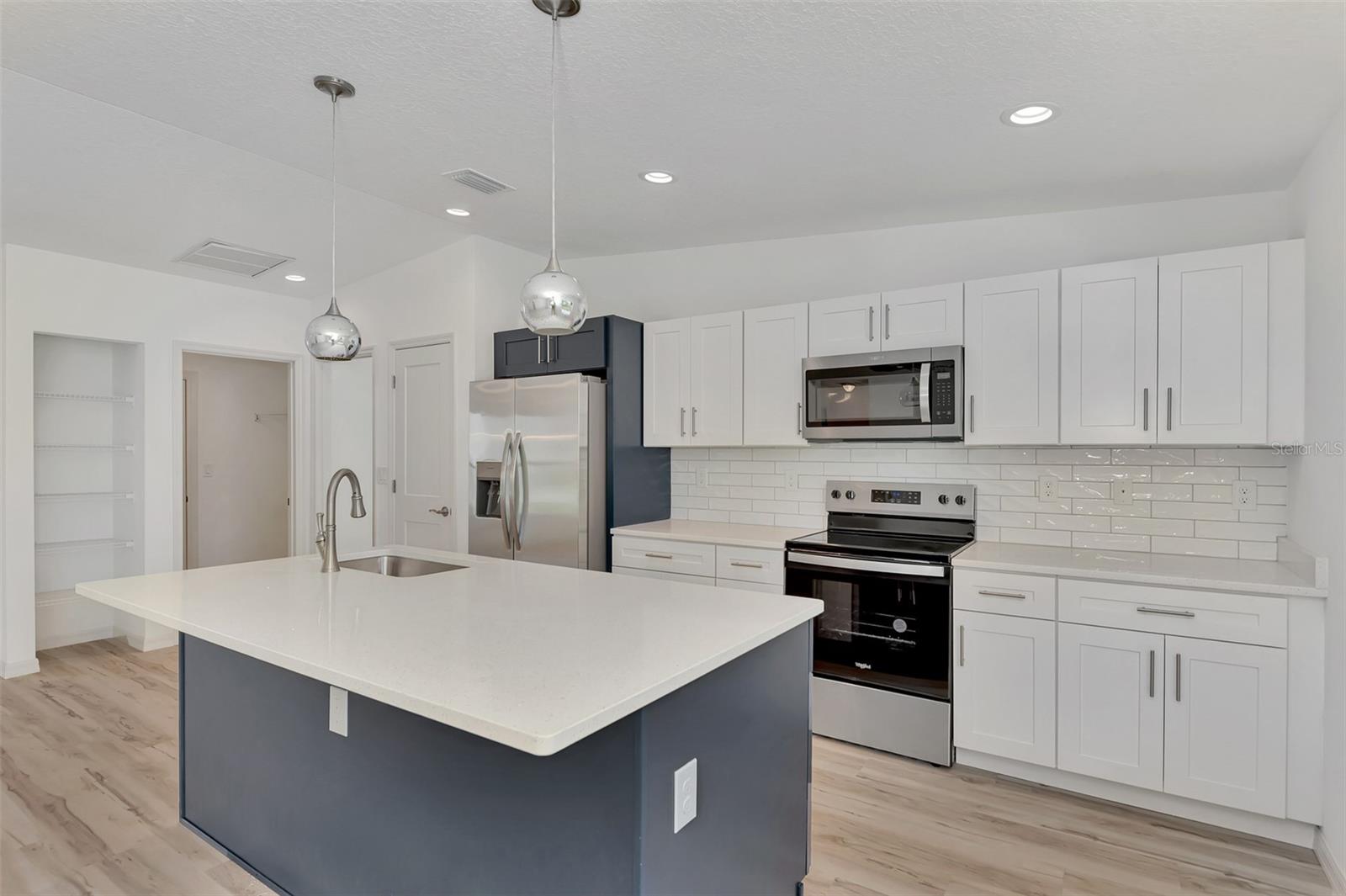 4582 Enid, North Port, FL 34288