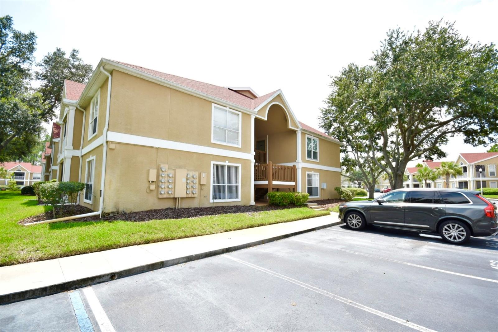9481 Highland Oak Unit 1402, Tampa, FL 33647