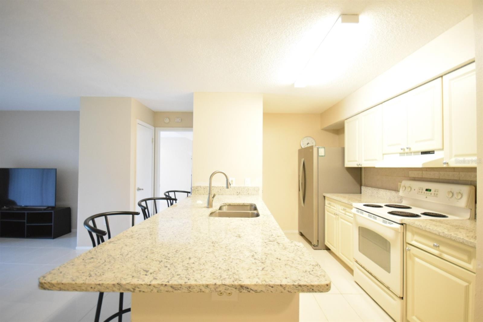 9481 Highland Oak Unit 1402, Tampa, FL 33647