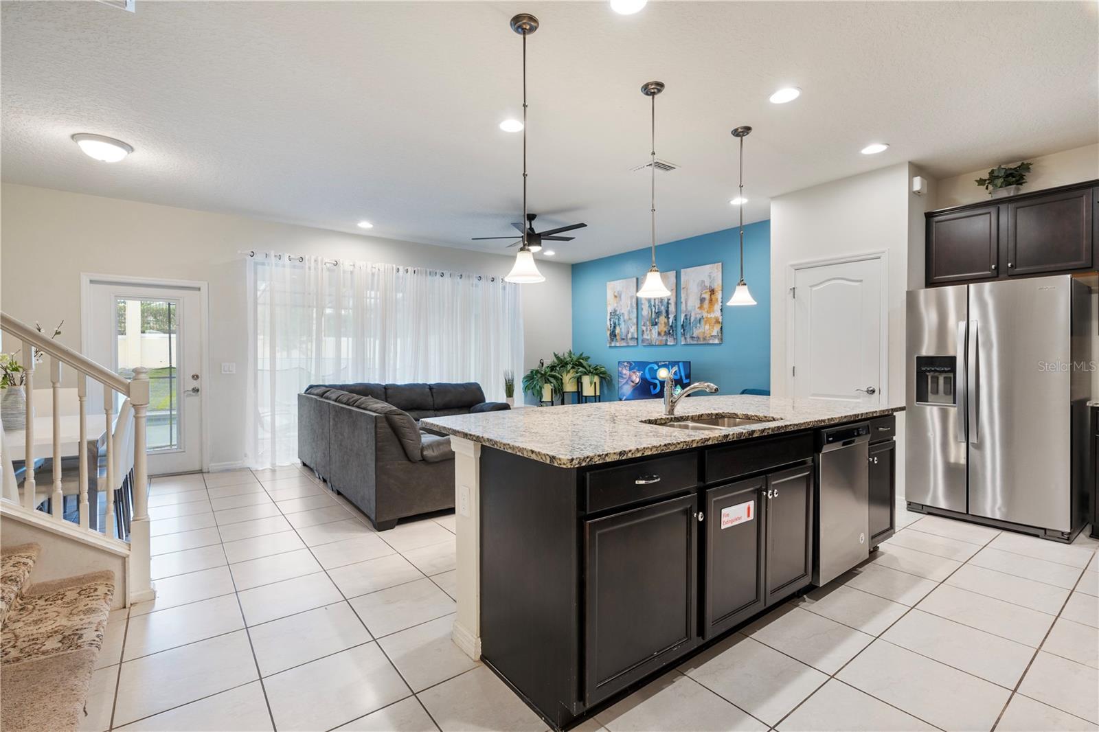 2428 Dubai, Kissimmee, FL 34747
