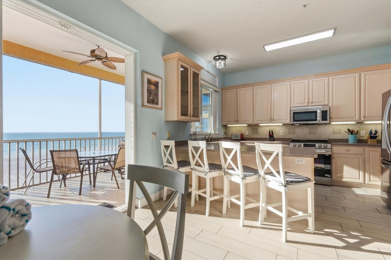 1900 Gulf Unit 4, Bradenton Beach, FL 34217