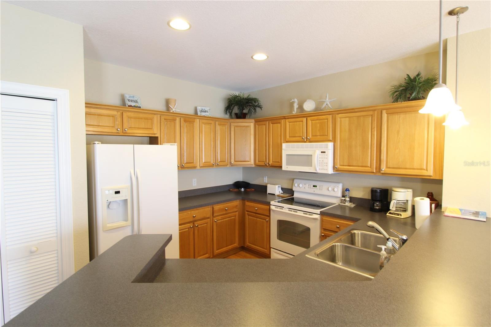 221 3rd Unit F-102, Horseshoe Beach, FL 32648