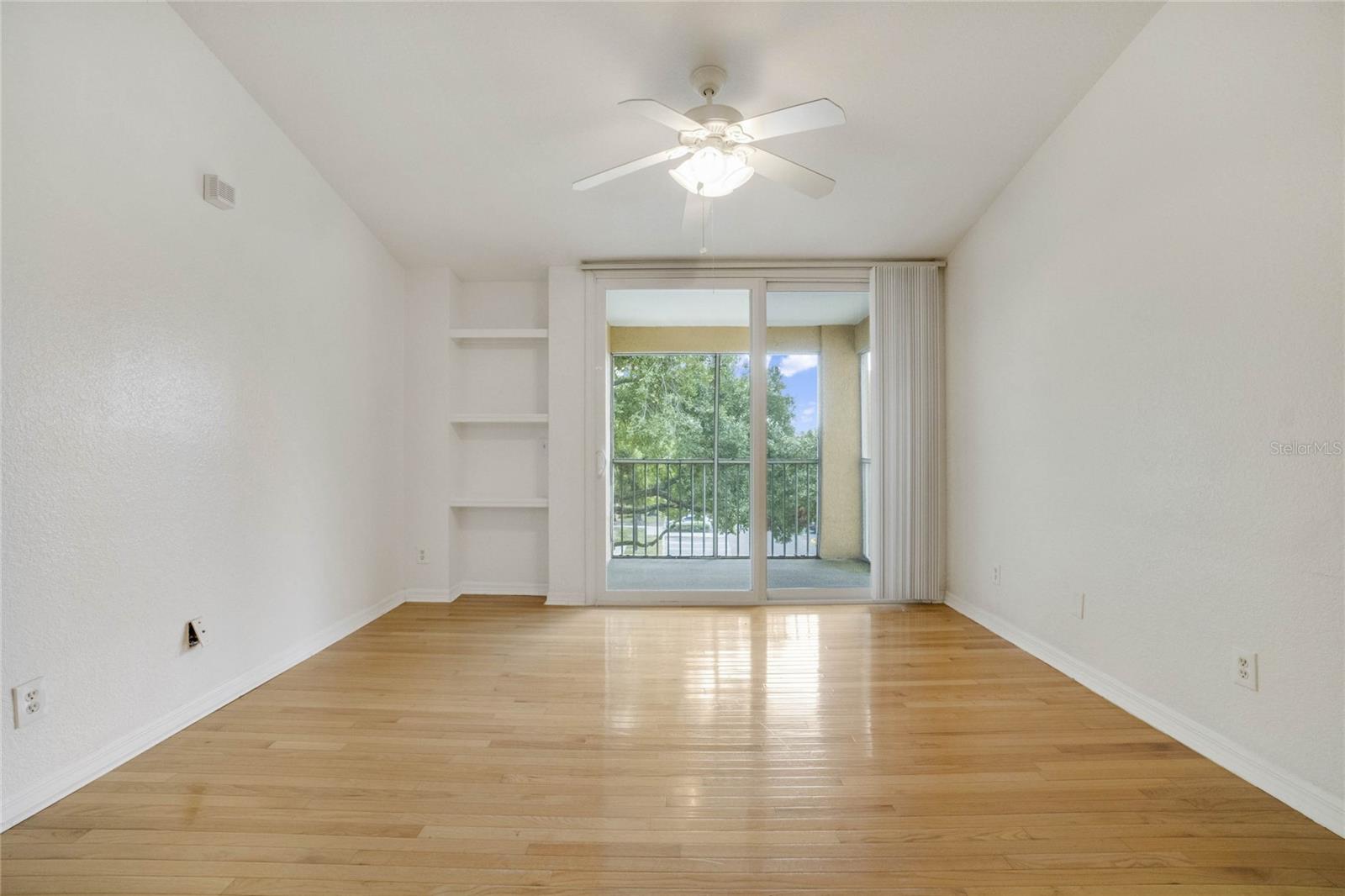 7524 Seurat Unit 12301, Orlando, FL 32819