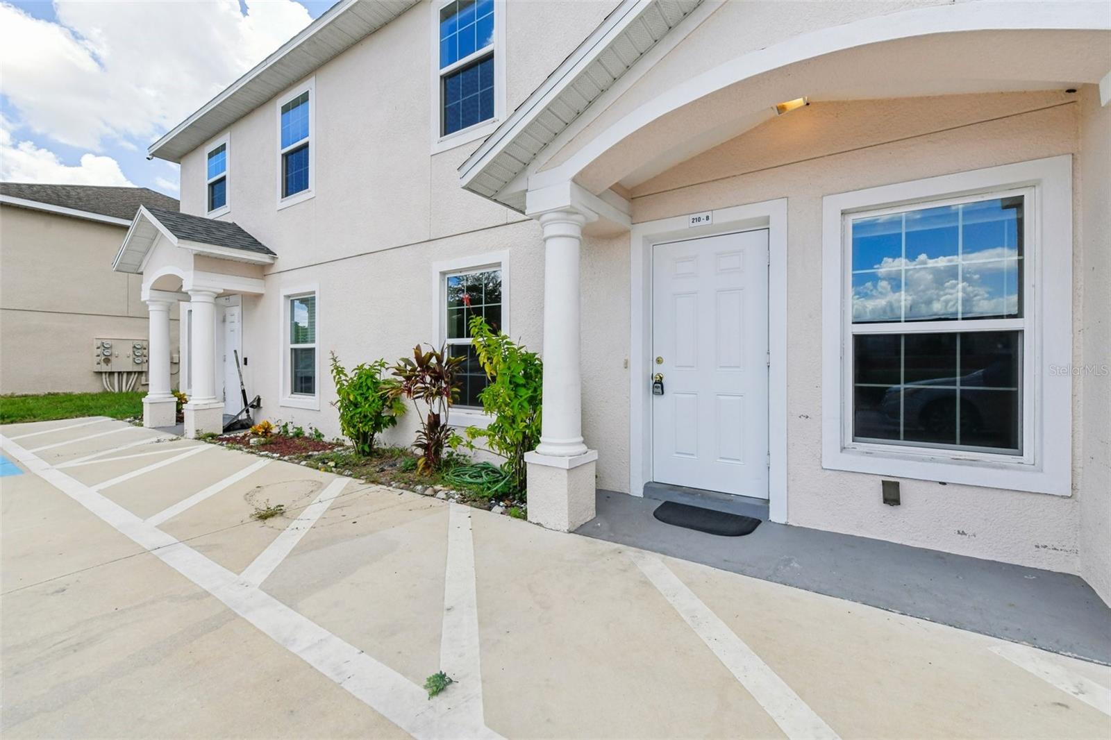 210 Majors Unit B, Kissimmee, FL 34743