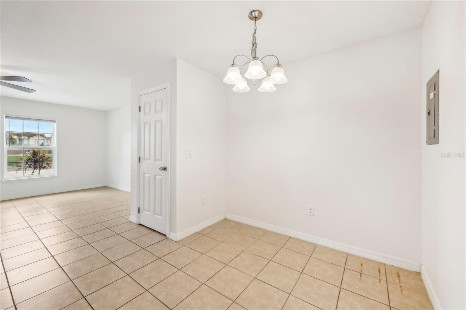 210 Majors Unit B, Kissimmee, FL 34743