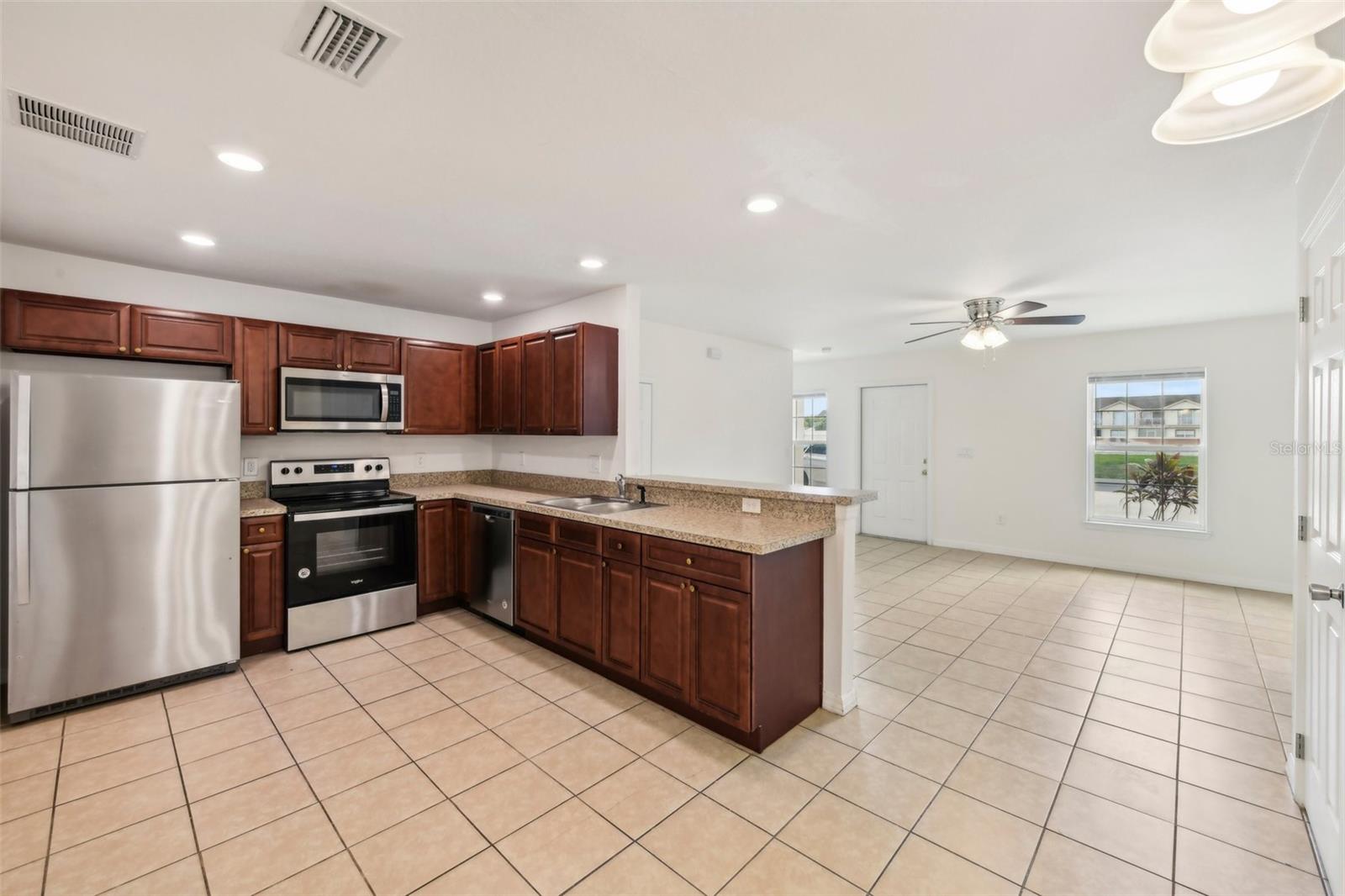 210 Majors Unit B, Kissimmee, FL 34743