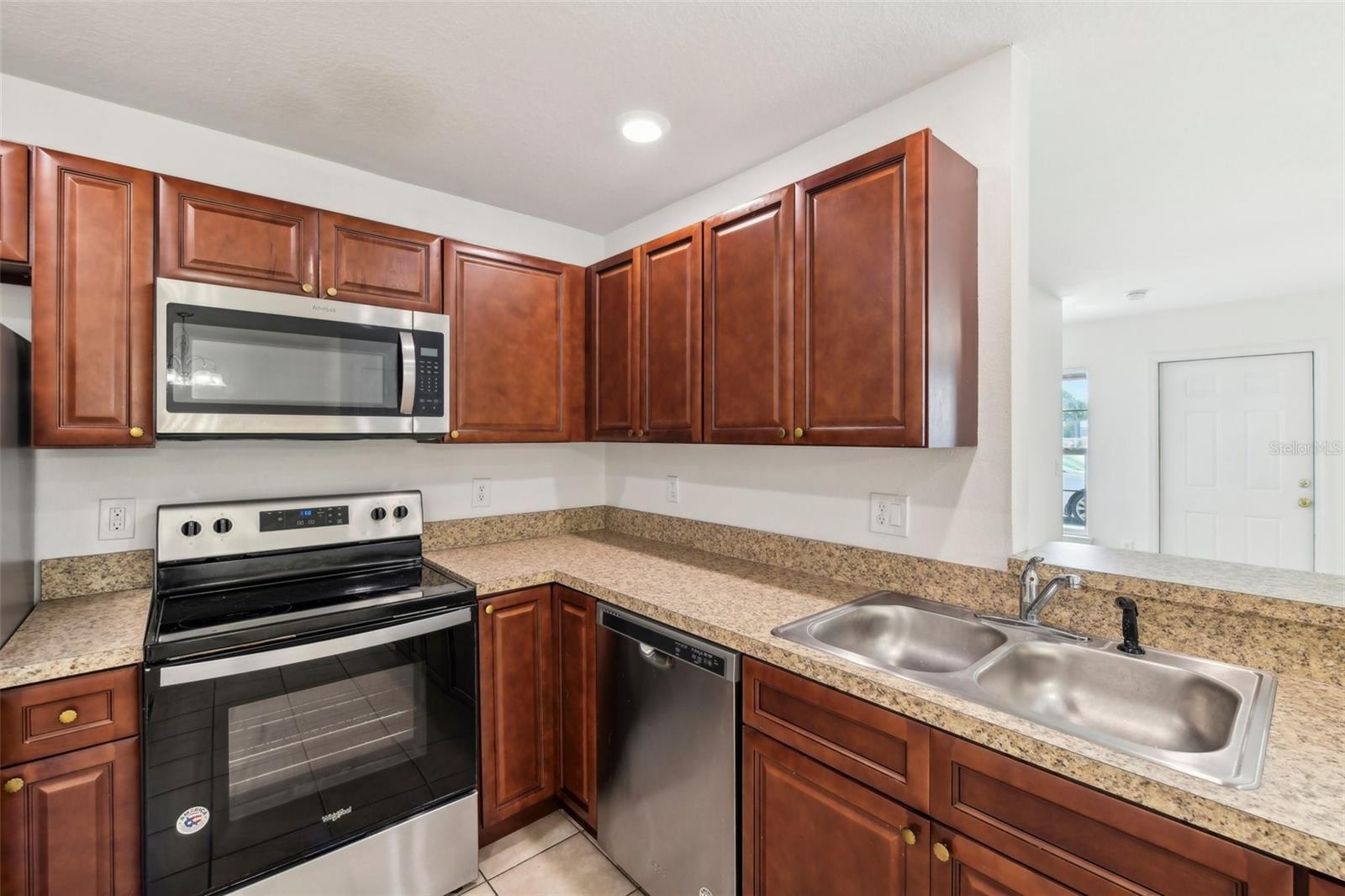 210 Majors Unit B, Kissimmee, FL 34743