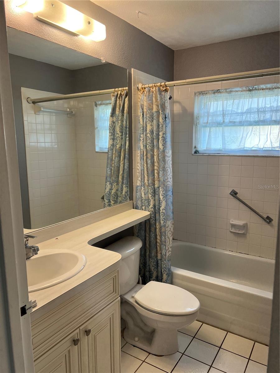 401 Dorchester Unit 58, Sun City Center, FL 33573