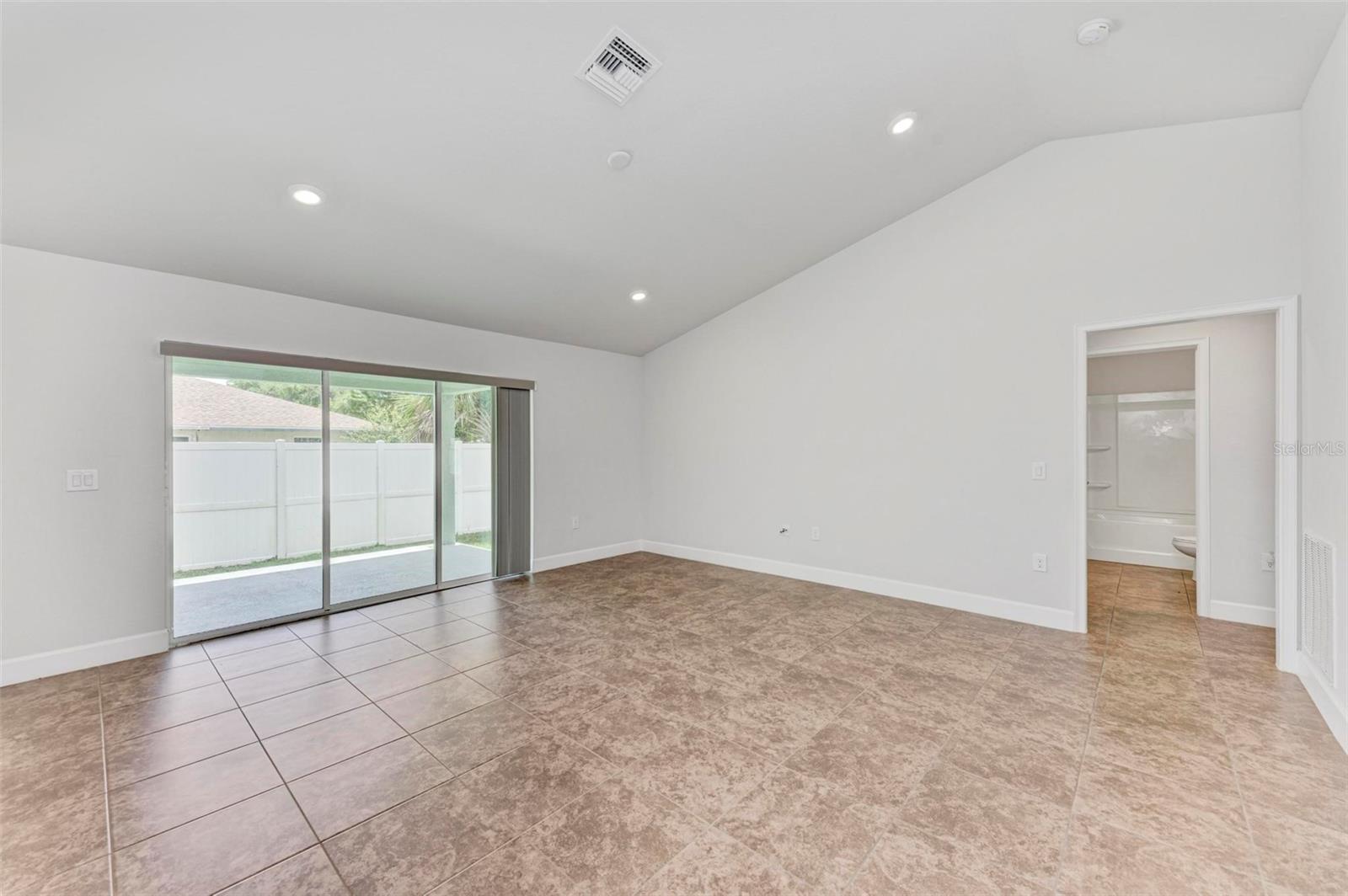 105 Dartmouth, Venice, FL 34293