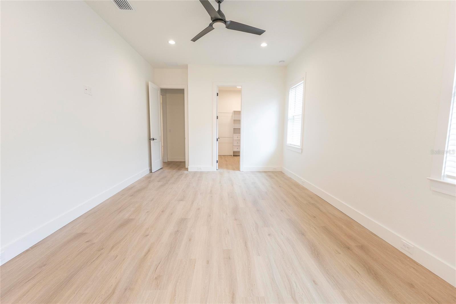 10619 Grand Oaks, Oxford, FL 34484