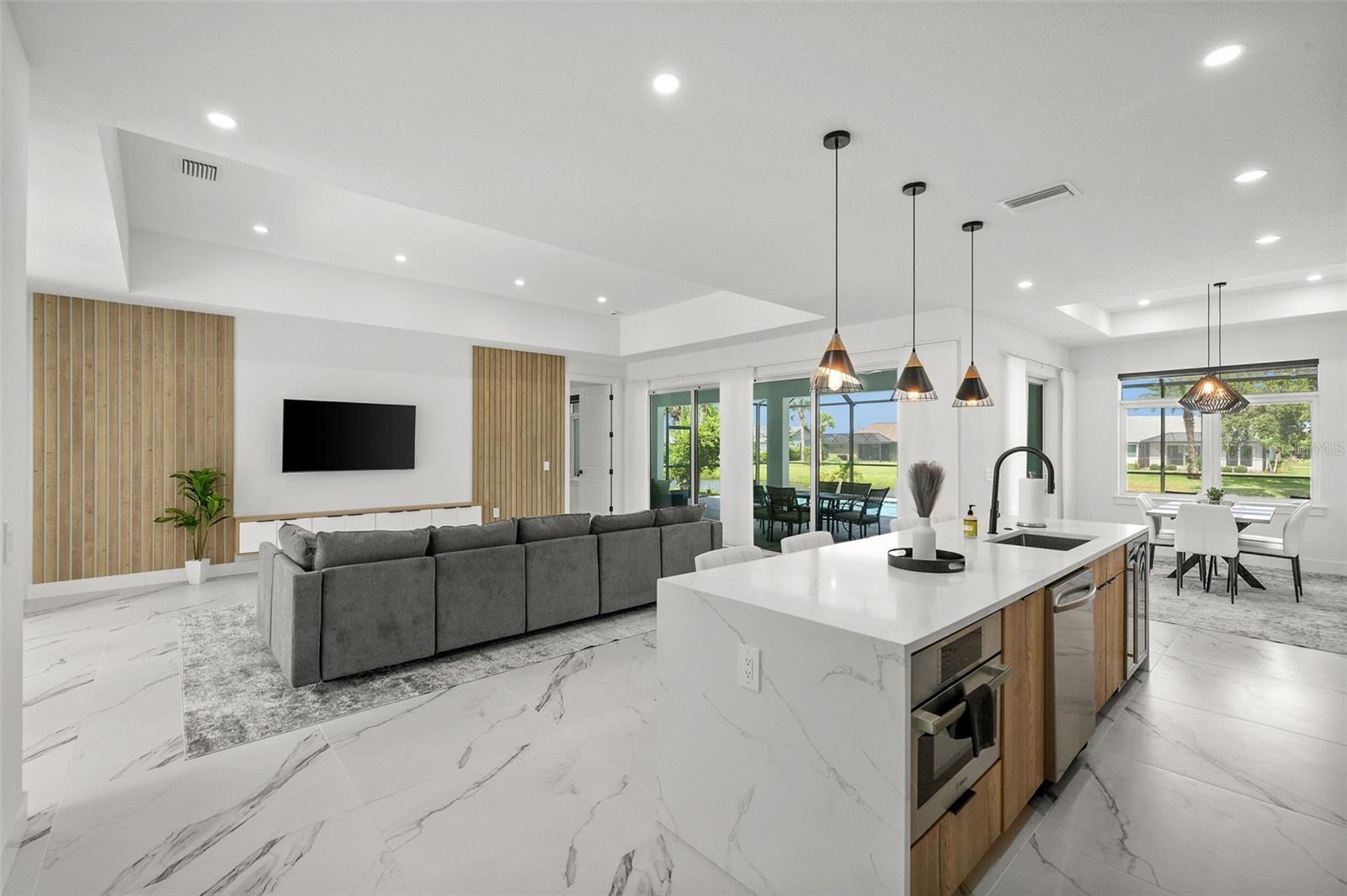 45 Bunker, Rotonda West, FL 33947