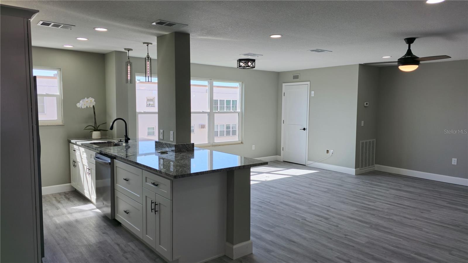 5623 80th St N Unit 510, St Petersburg, FL 33709