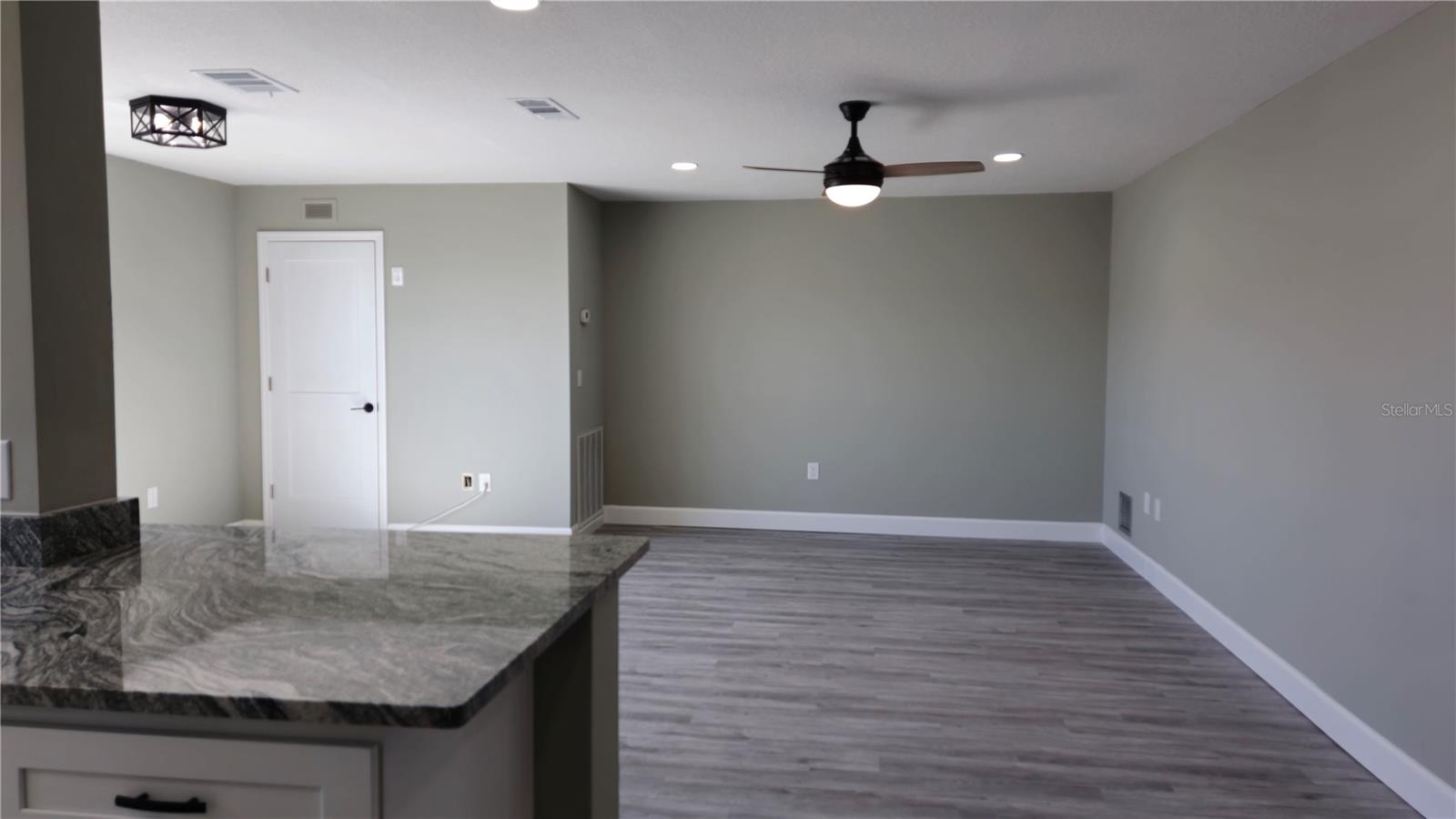 5623 80th St N Unit 510, St Petersburg, FL 33709