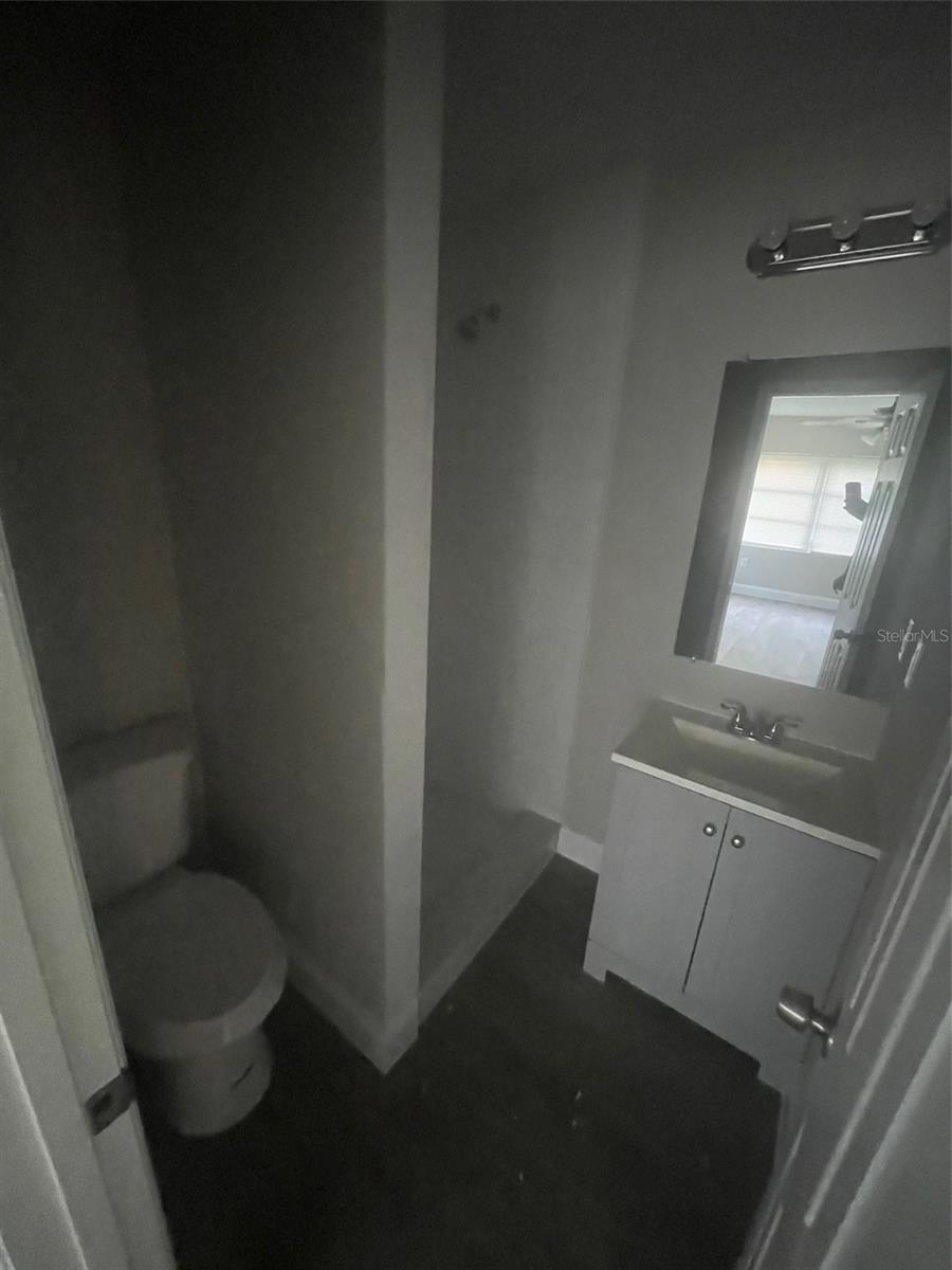 401 Martin Luther King Jr, Wildwood, FL 34785