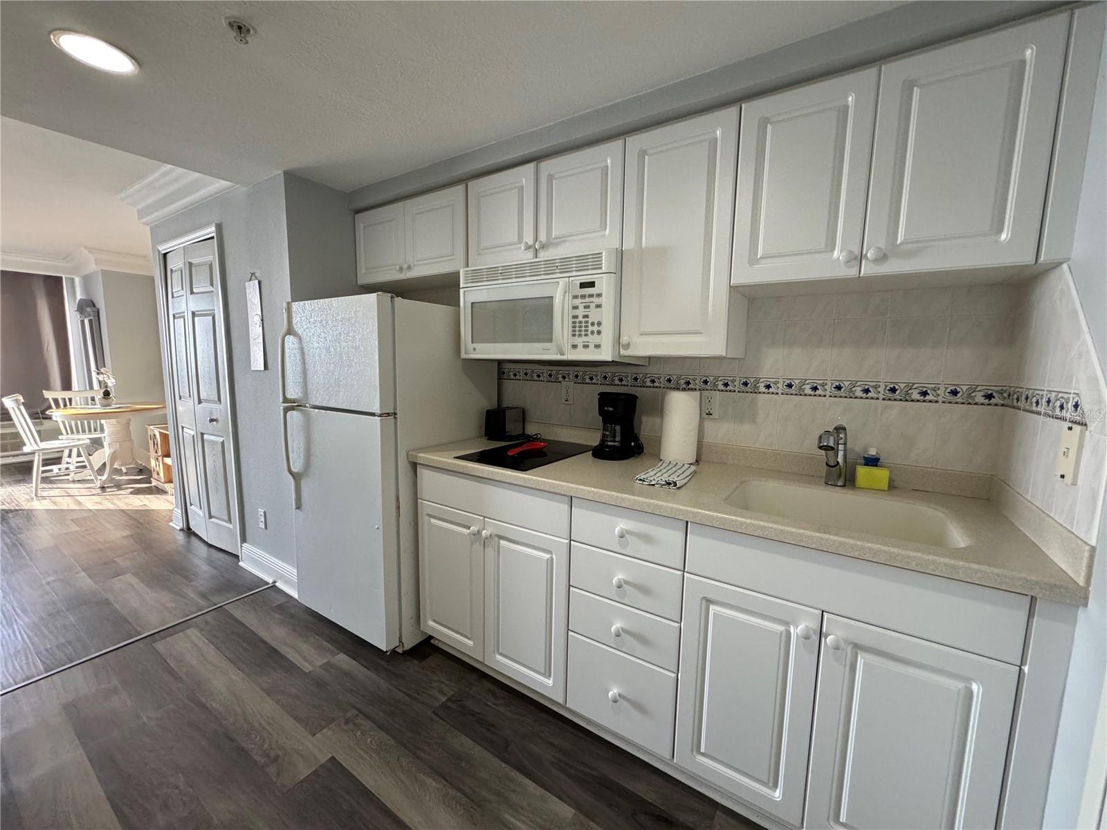 2700 Atlantic Unit 1003, Daytona Beach, FL 32118