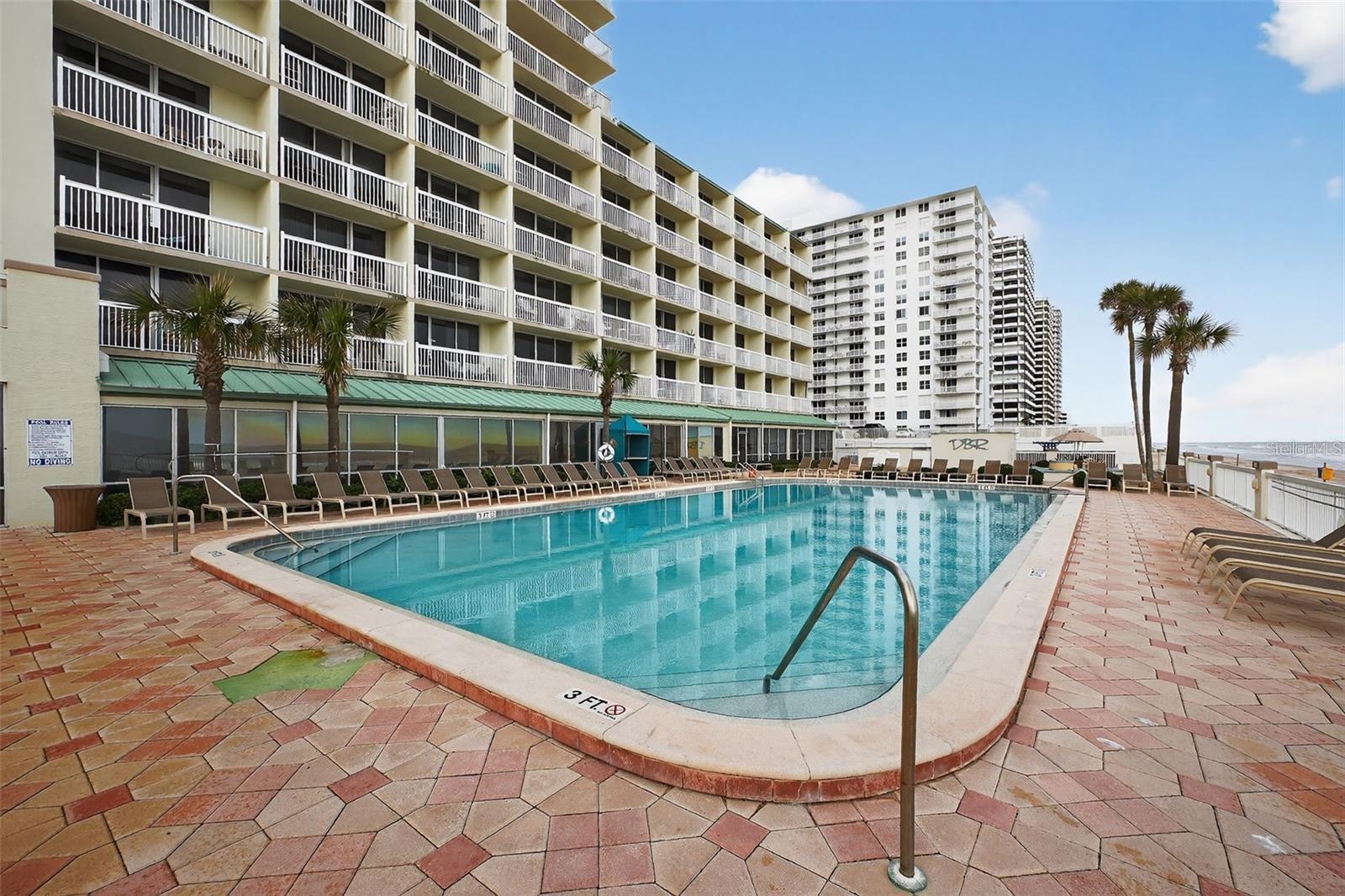 2700 Atlantic Unit 1003, Daytona Beach, FL 32118