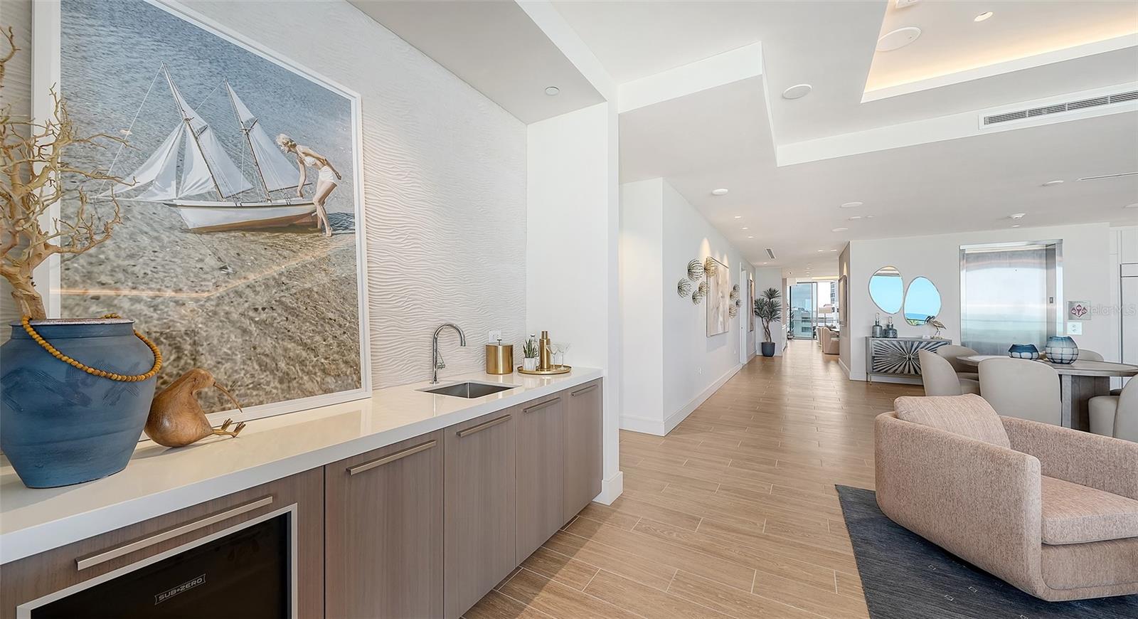 1561 Gulf of Mexico Unit 403, Longboat Key, FL 34228
