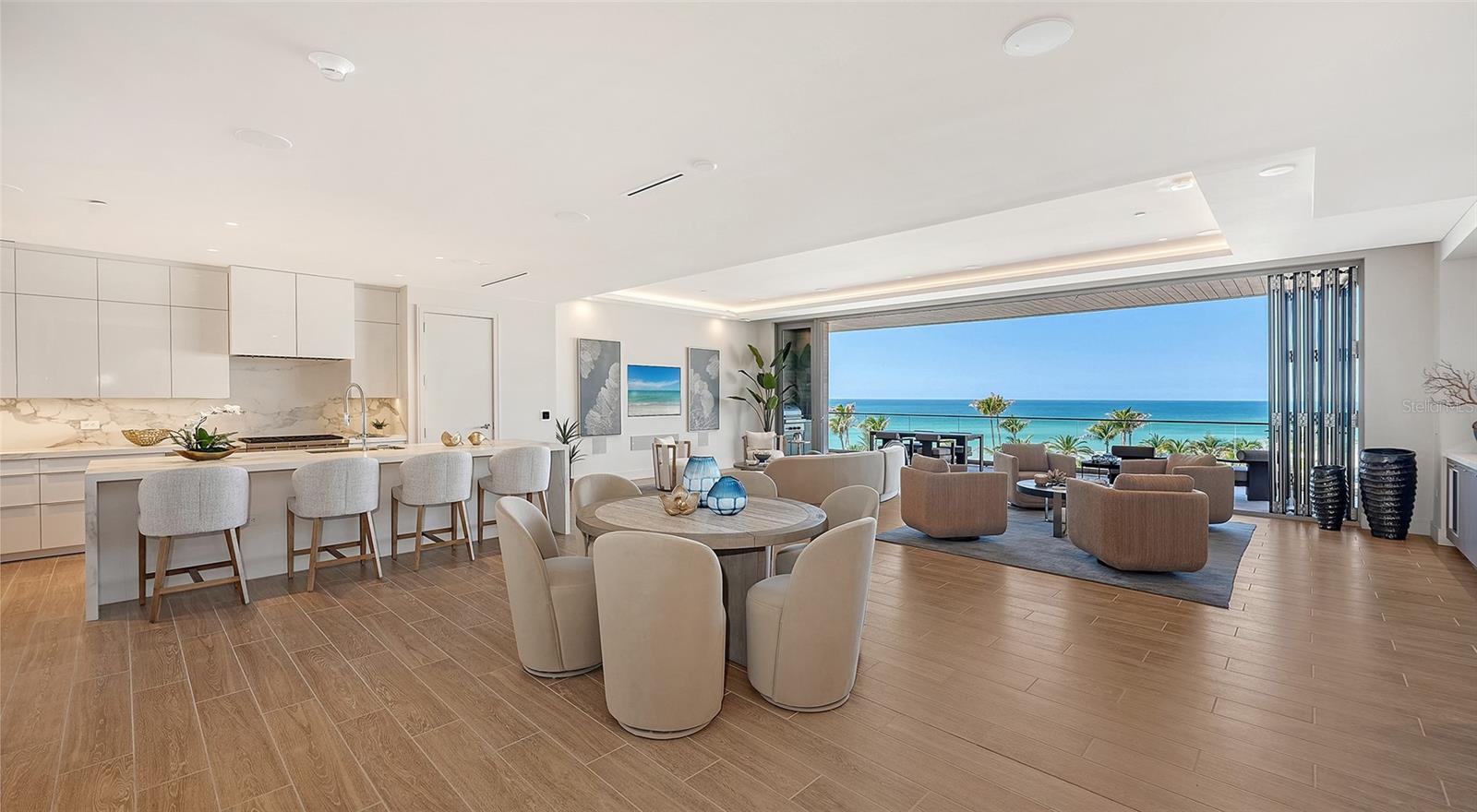 1561 Gulf of Mexico Unit 403, Longboat Key, FL 34228