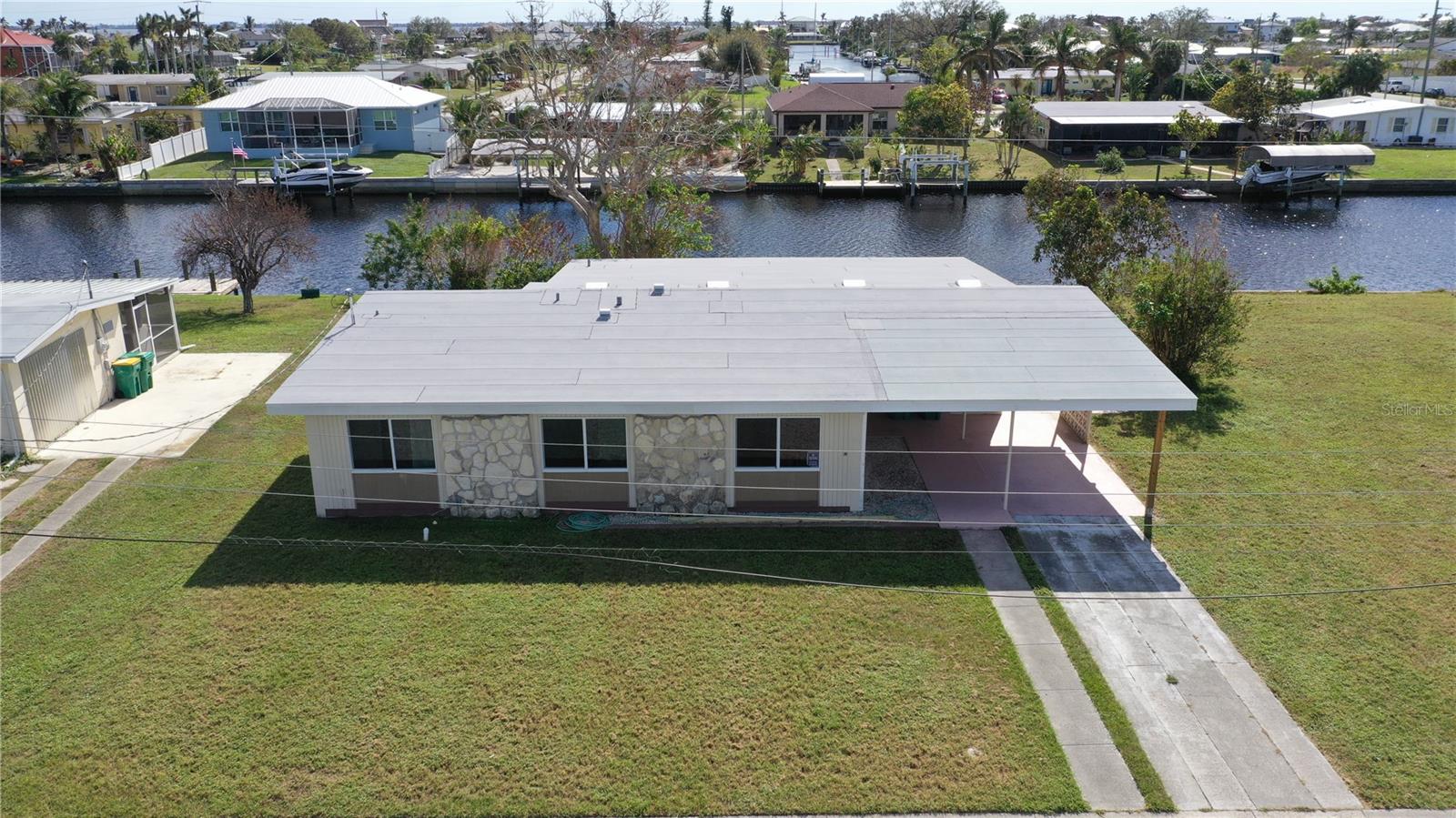 554 Lindley, Port Charlotte, FL 33952