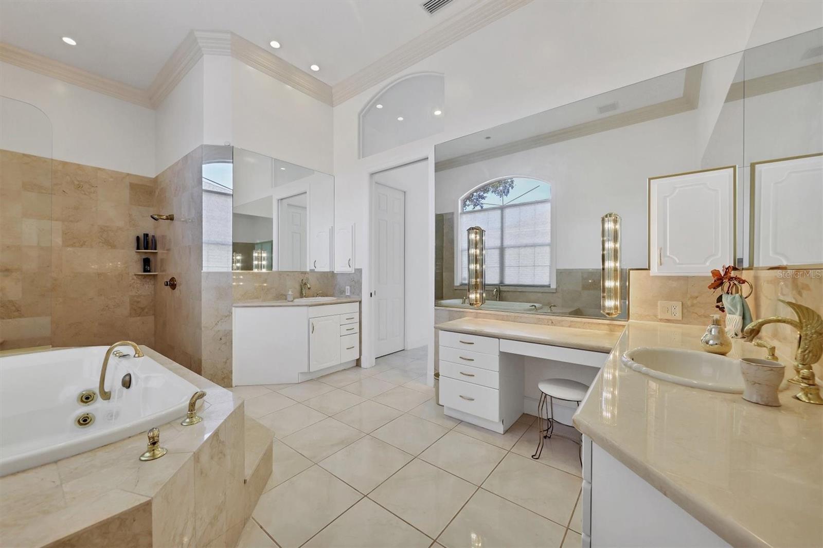 5331 Siesta Cove, Sarasota, FL 34242