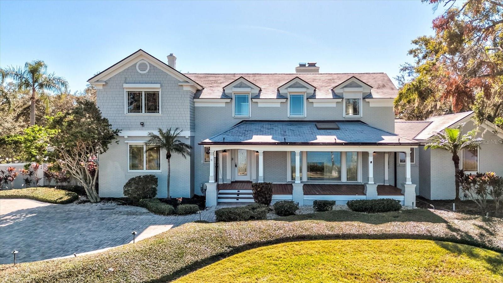 518 Riverside, Tarpon Springs, FL 34689