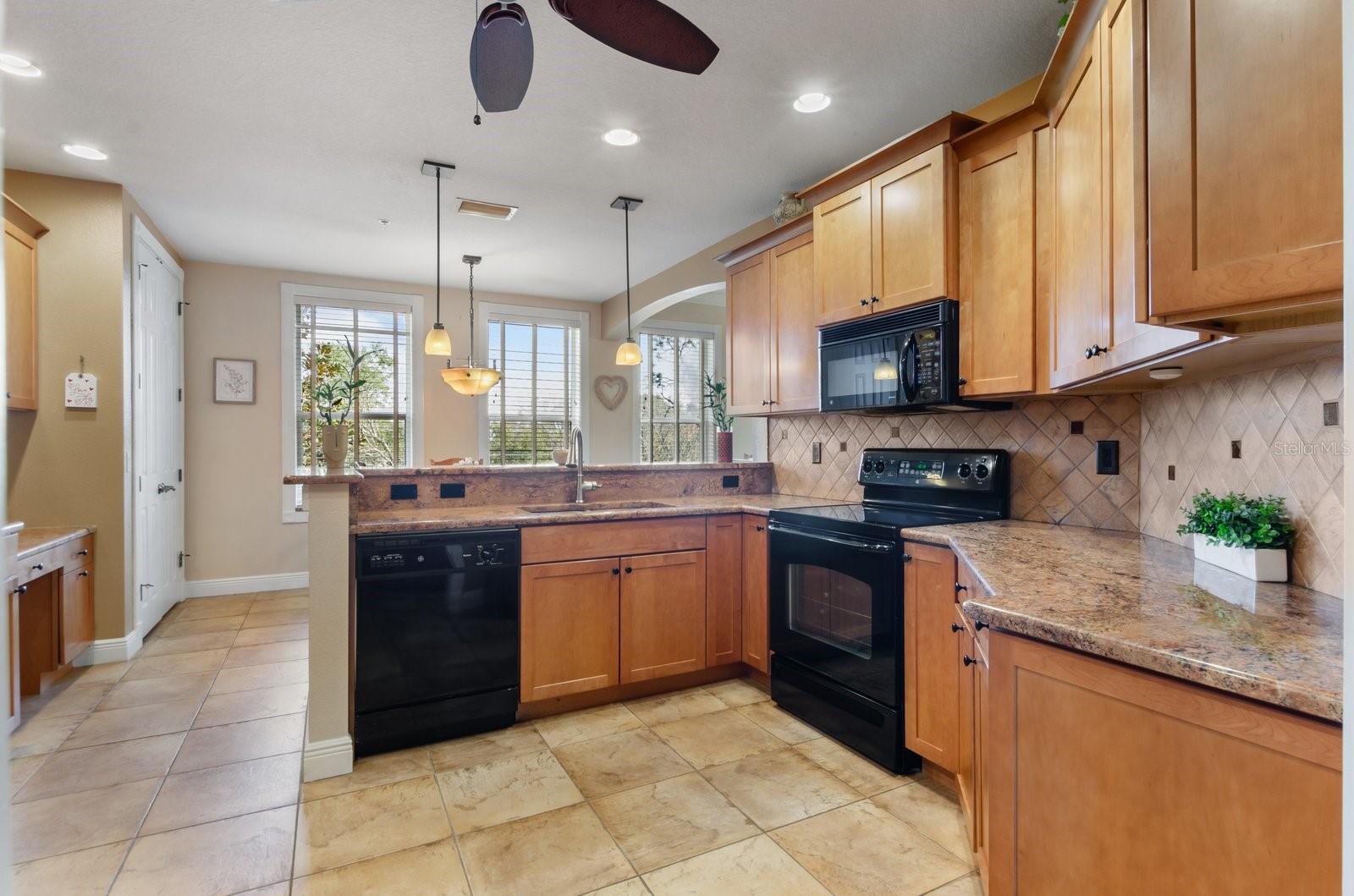 5209 Manorwood Unit 3a, Sarasota, FL 34235