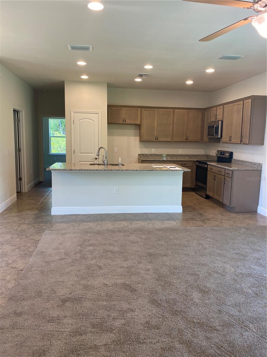 1828 Spaniel, North Port, FL 34288