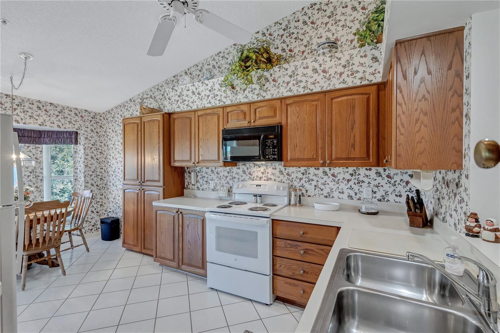 6713 Stone River Unit 205, Bradenton, FL 34203