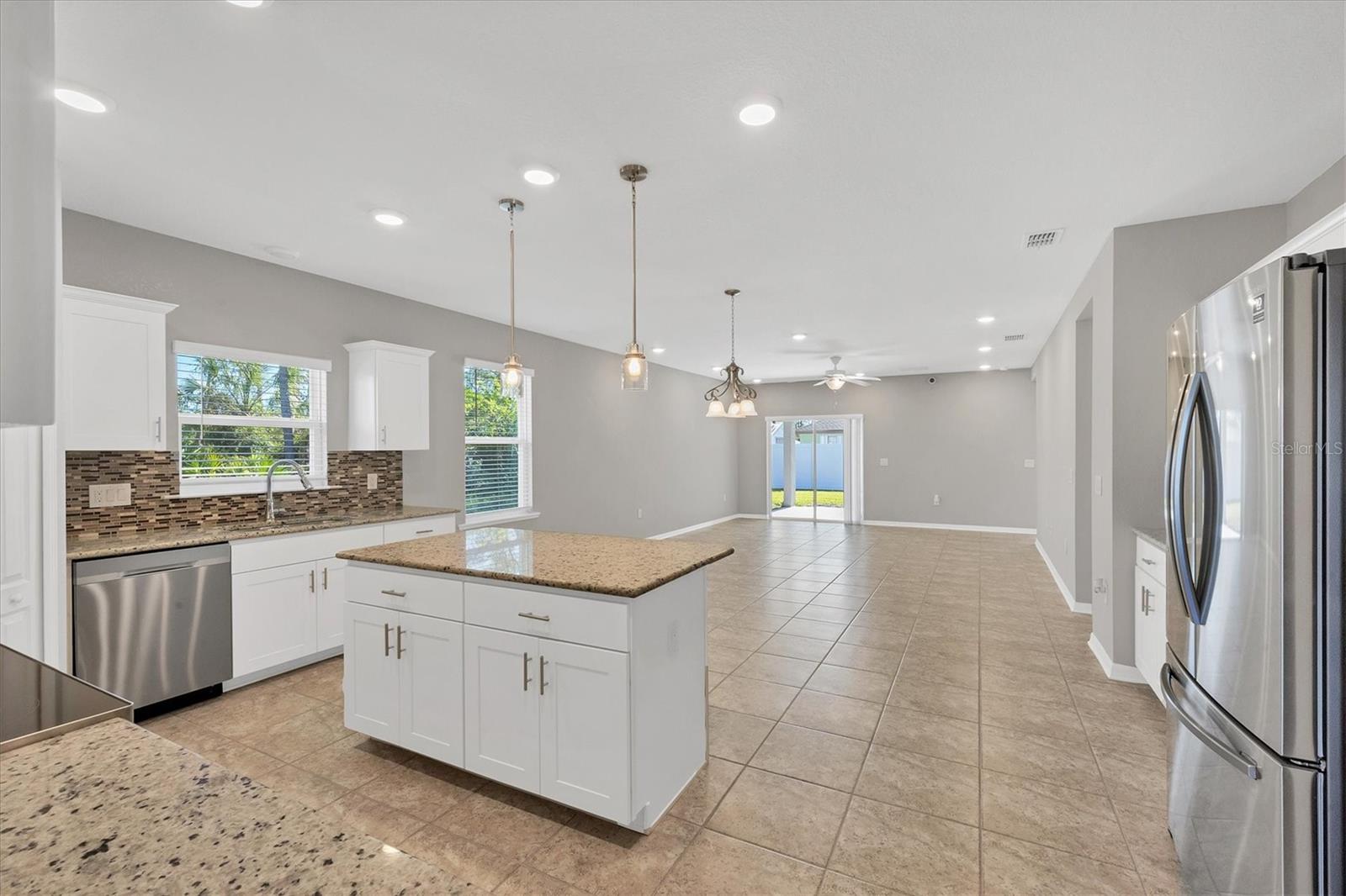 2179 W Price Blvd, North Port, FL 34286
