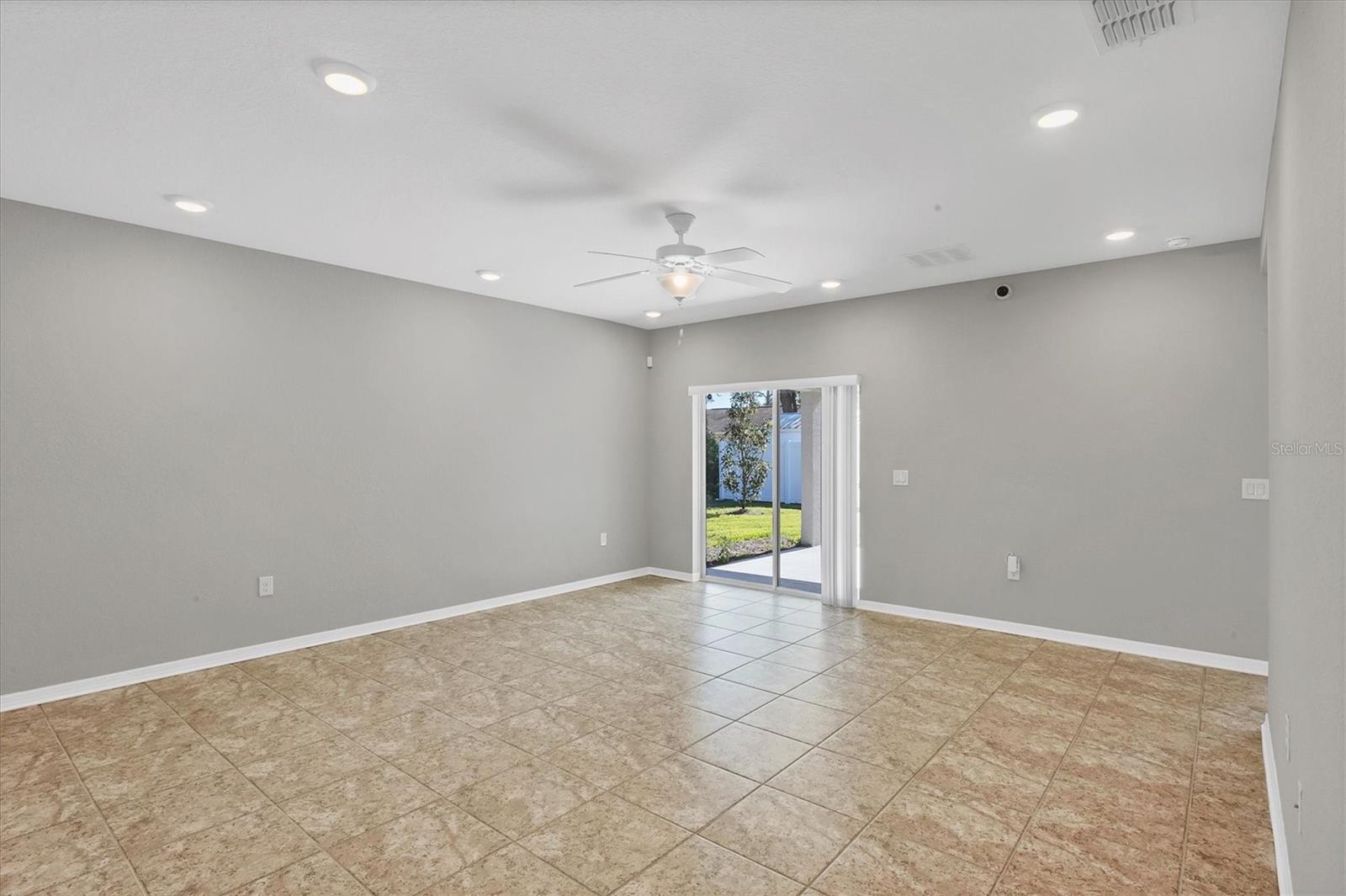 2179 W Price Blvd, North Port, FL 34286