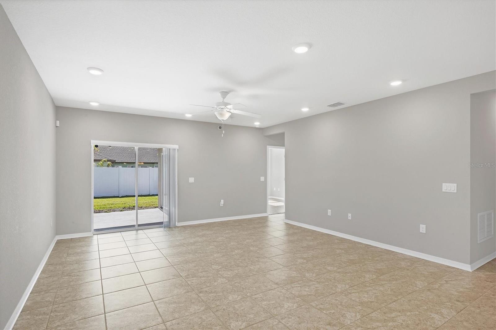 2179 W Price Blvd, North Port, FL 34286