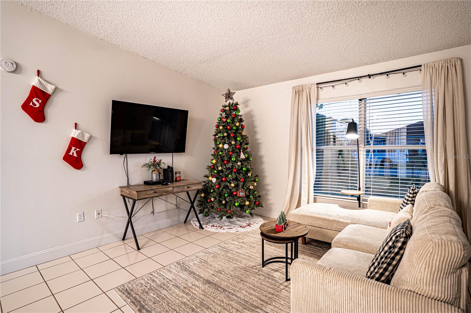 315 Lauderdale, Kissimmee, FL 34759
