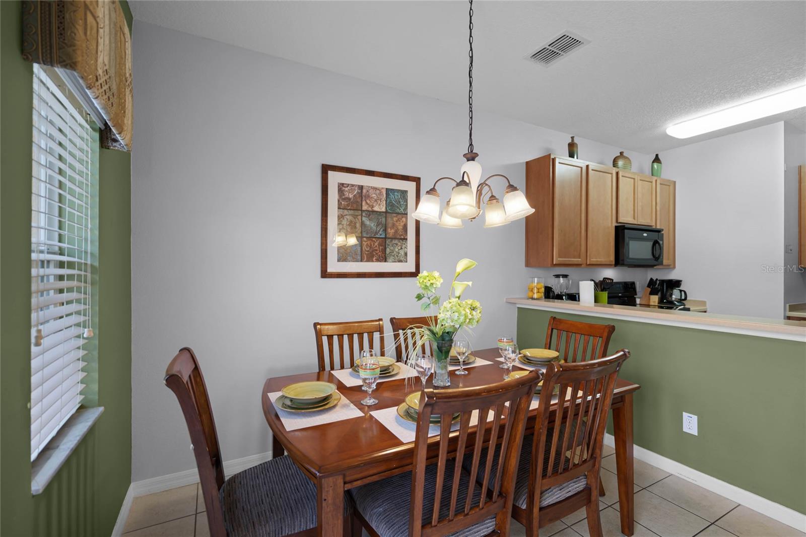 3083 Yellow Lantana, Kissimmee, FL 34747