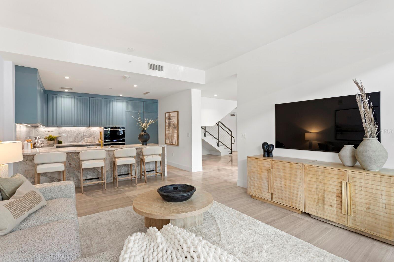 3020 Santiago Unit 4, Tampa, FL 33629