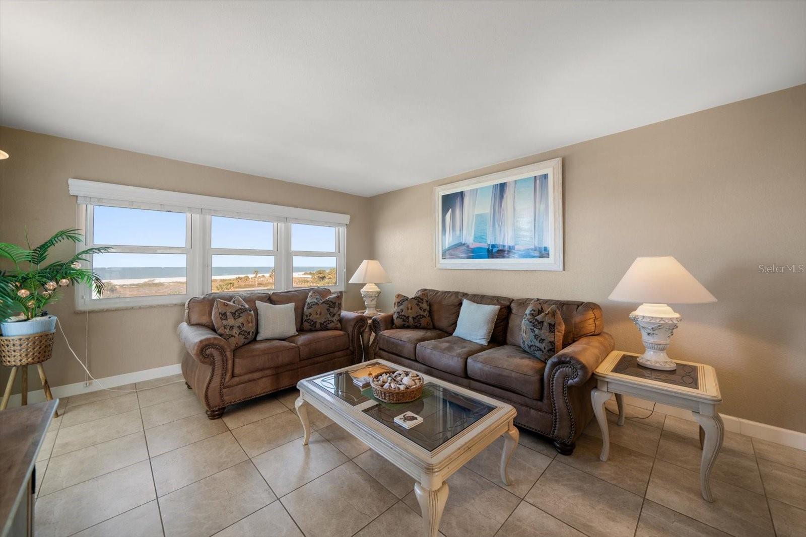 1230 Gulf Unit 402, Clearwater Beach, FL 33767