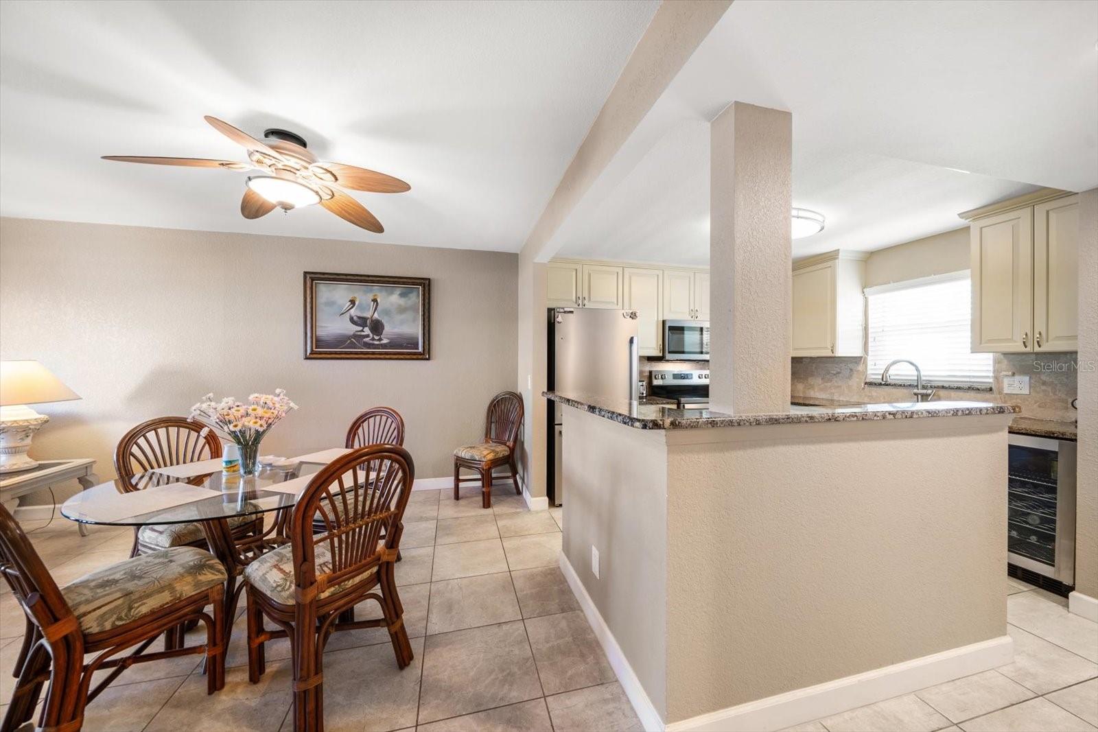 1230 Gulf Unit 402, Clearwater Beach, FL 33767