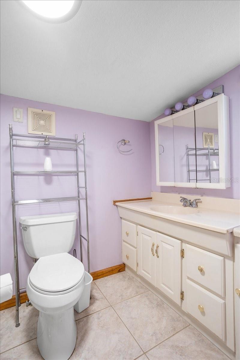 6 Seminole, Bradenton, FL 34208