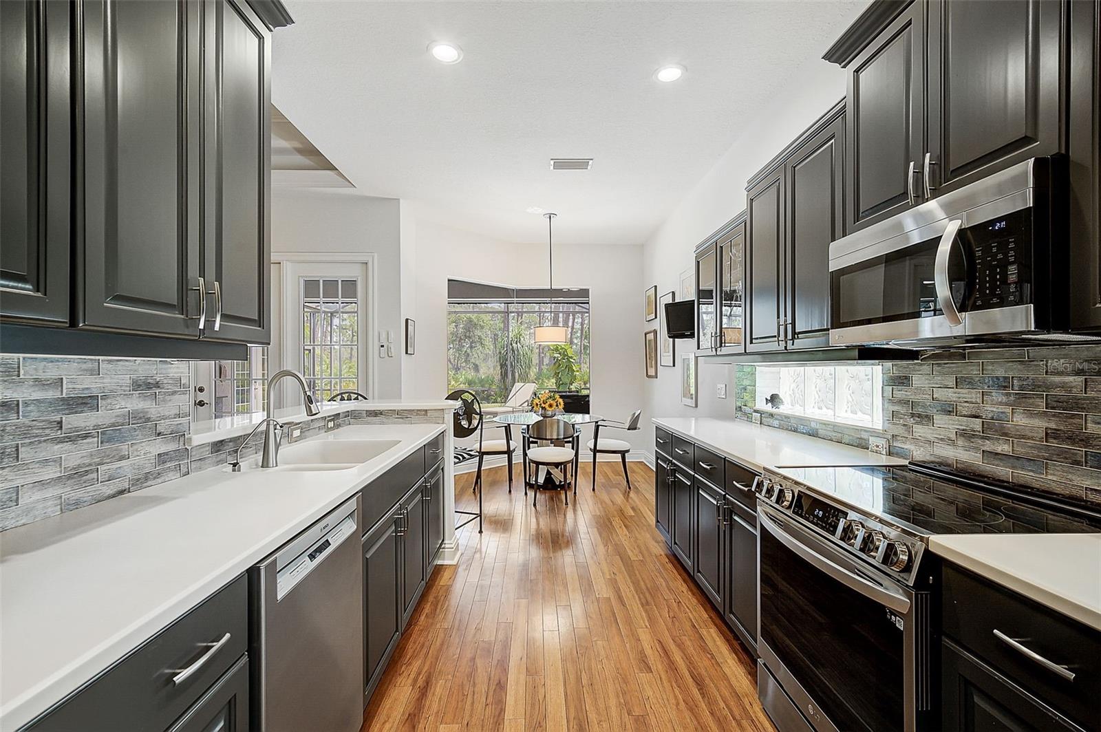 293 Turquoise, Osprey, FL 34229