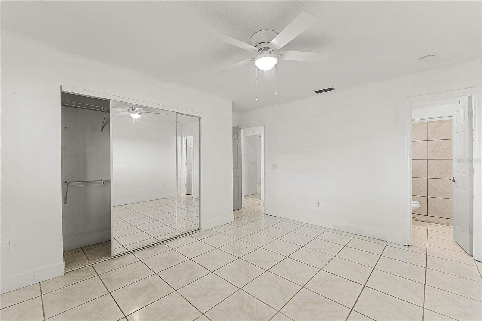 825 Kottle, Daytona Beach, FL 32114