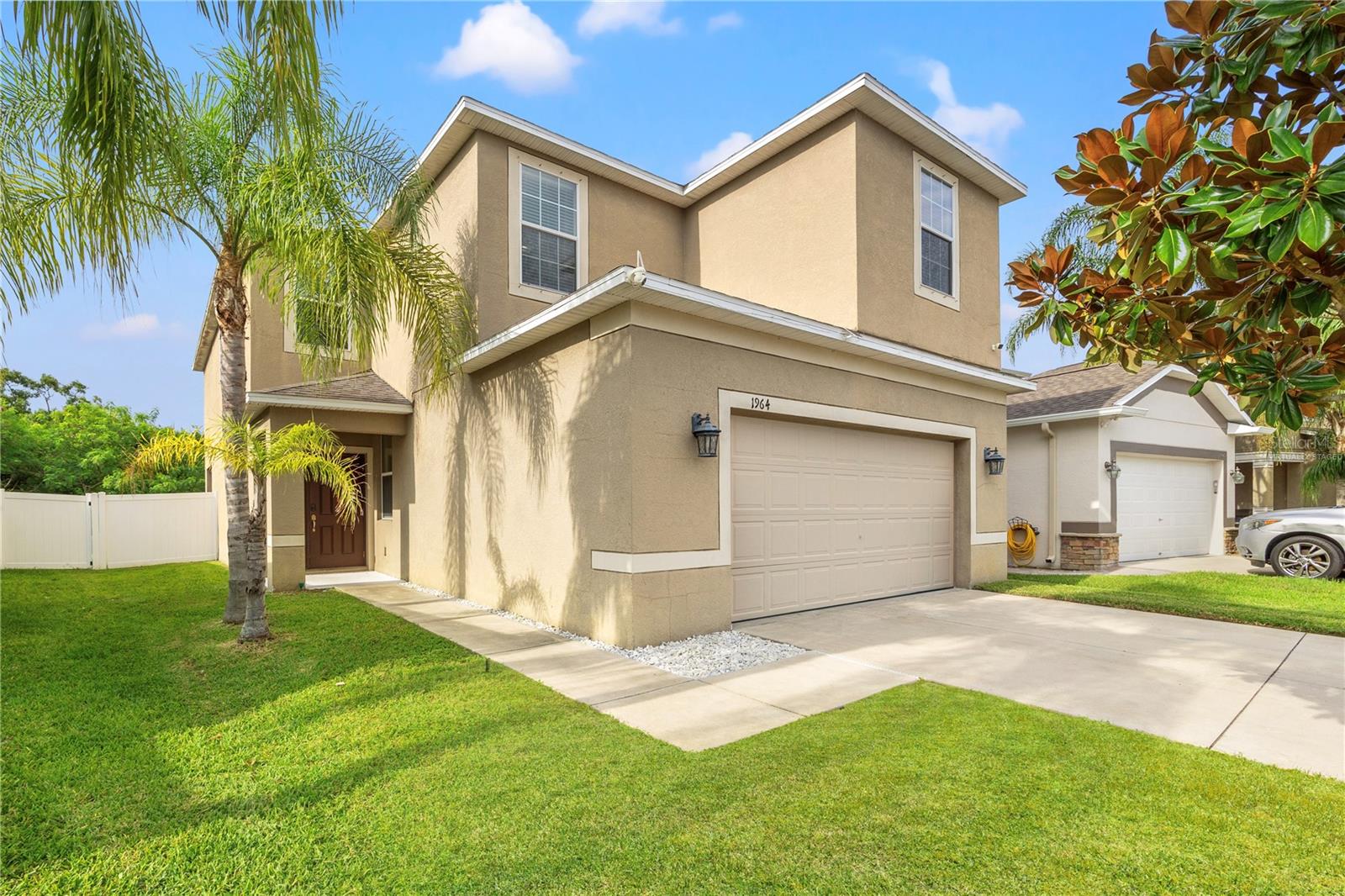 1964 Hawks View, Ruskin, FL 33570