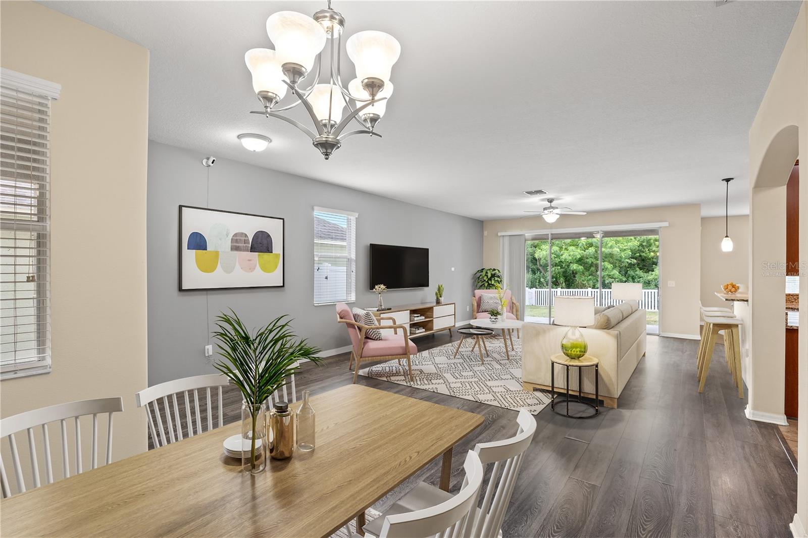 1964 Hawks View, Ruskin, FL 33570
