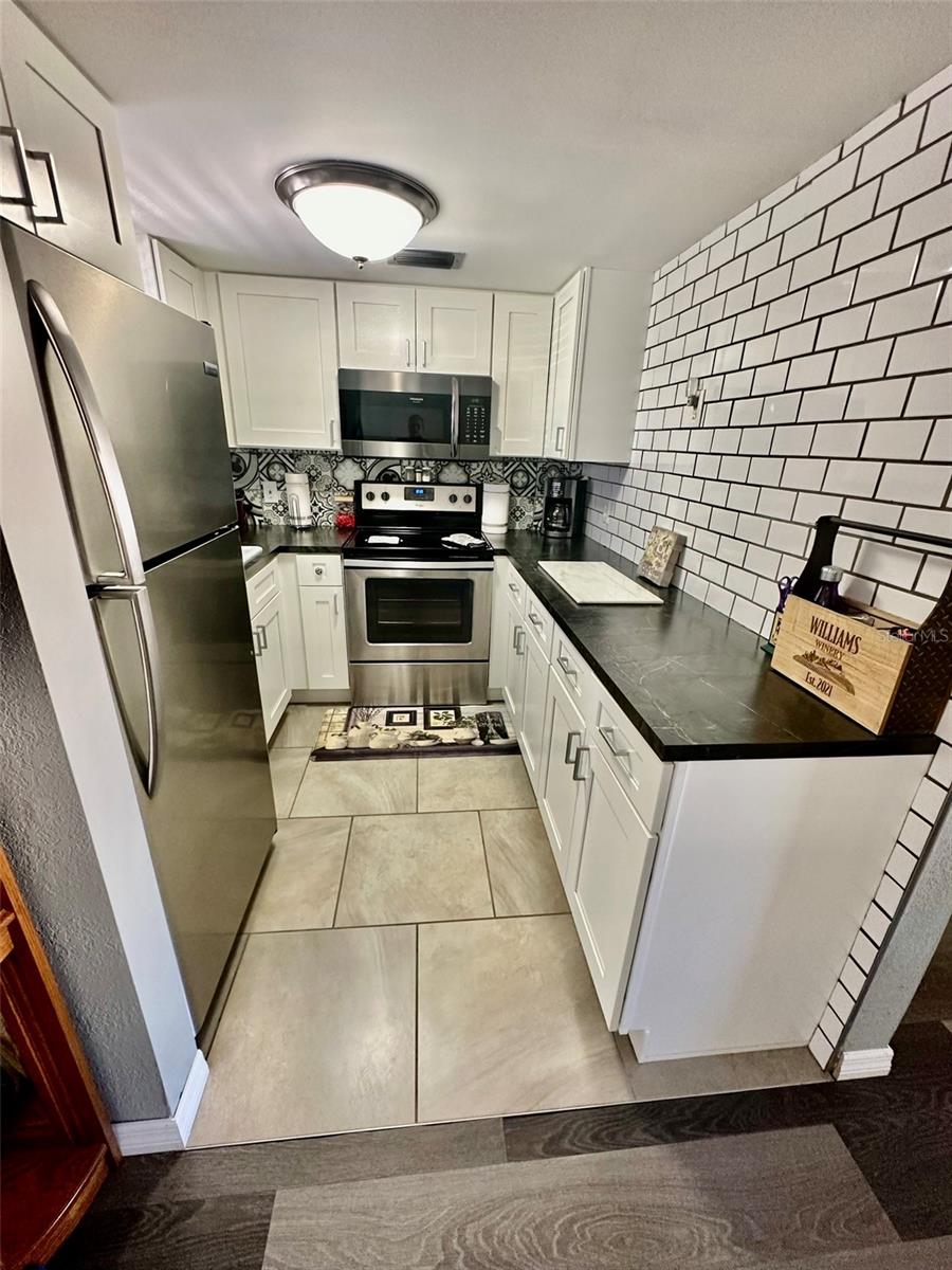 5207 Turquoise Unit 202, New Port Richey, FL 34652