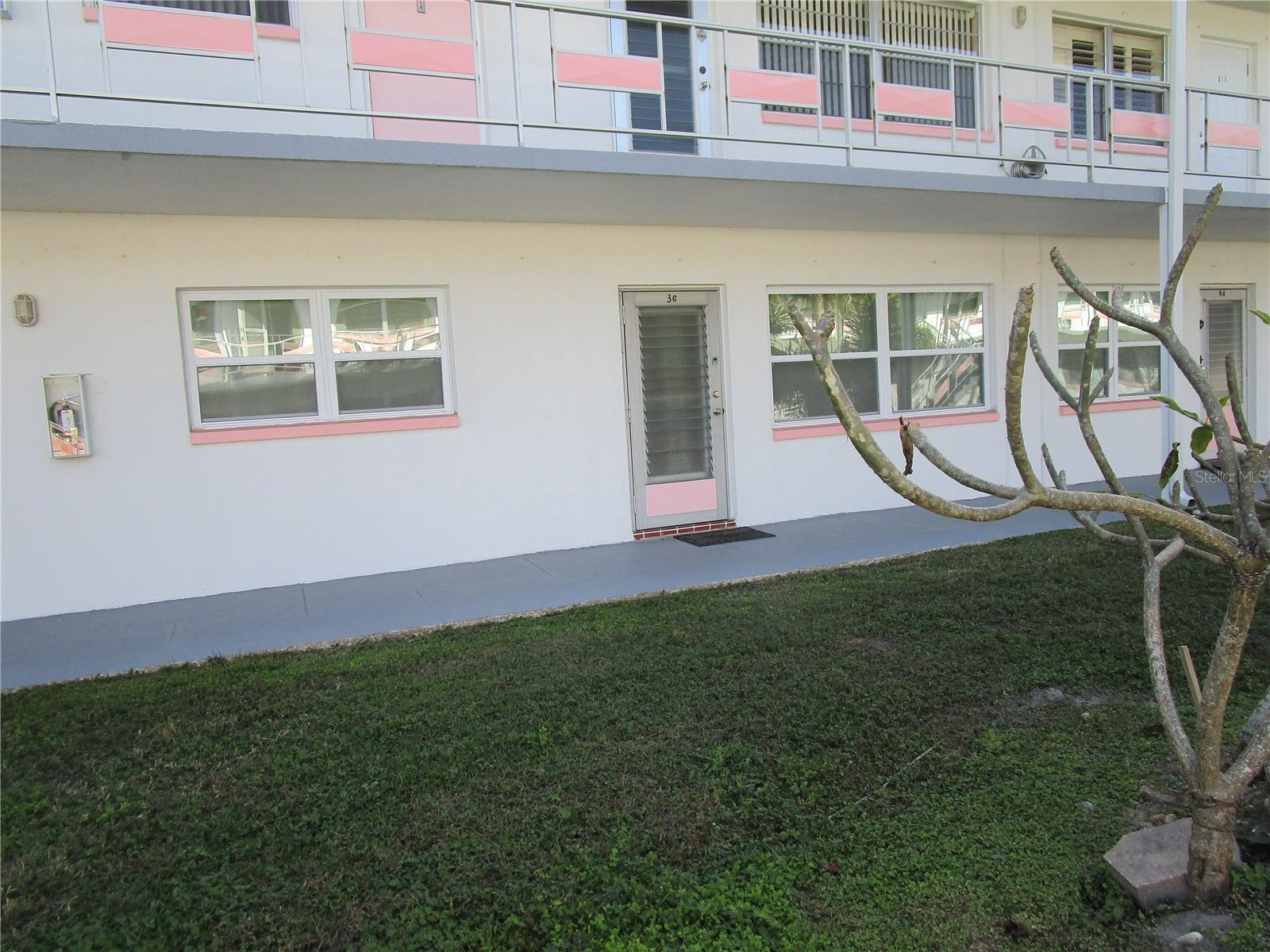 5876 21st Unit 3, St Petersburg, FL 33714