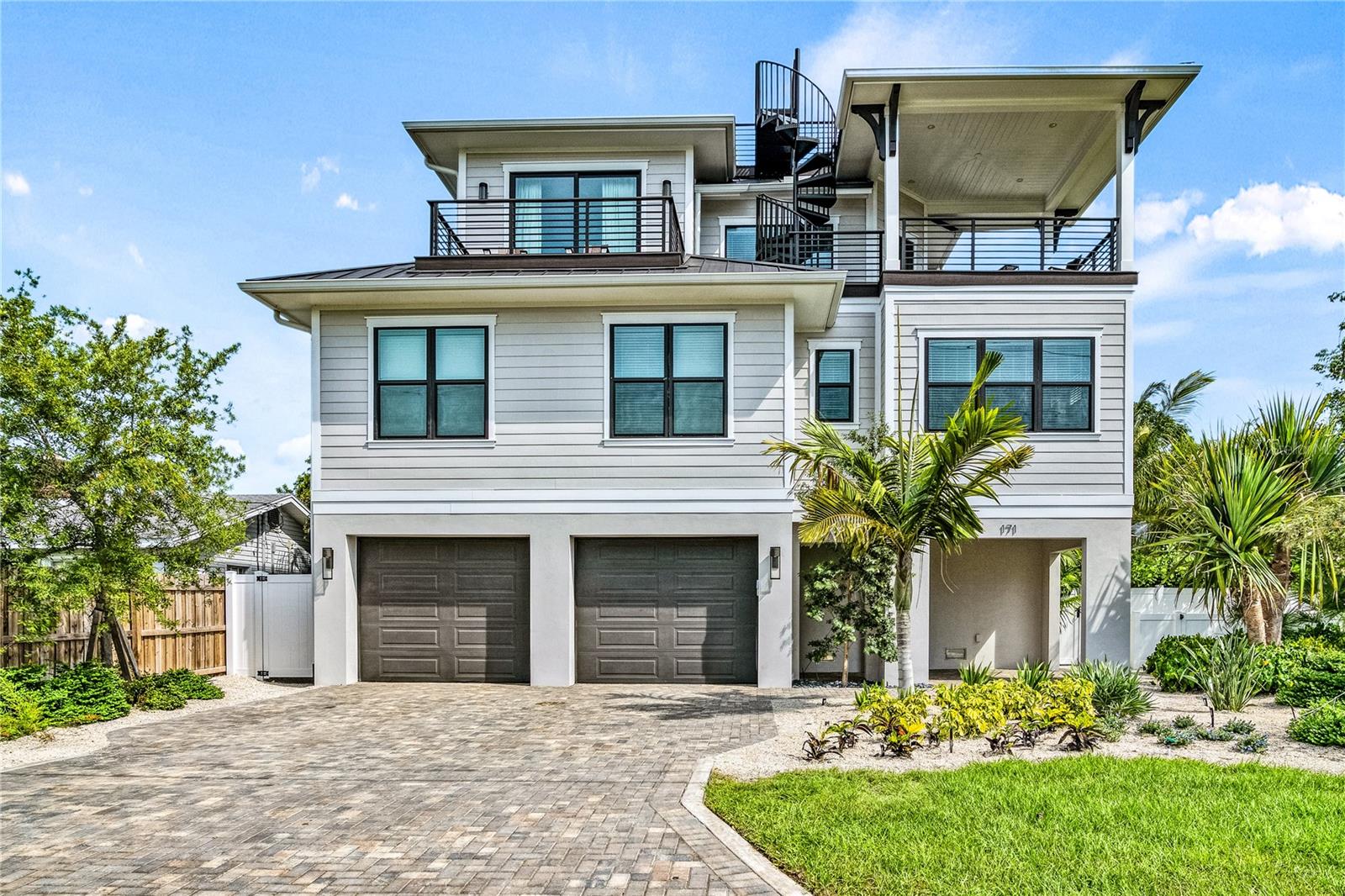171 Mckinley, Sarasota, FL 34236
