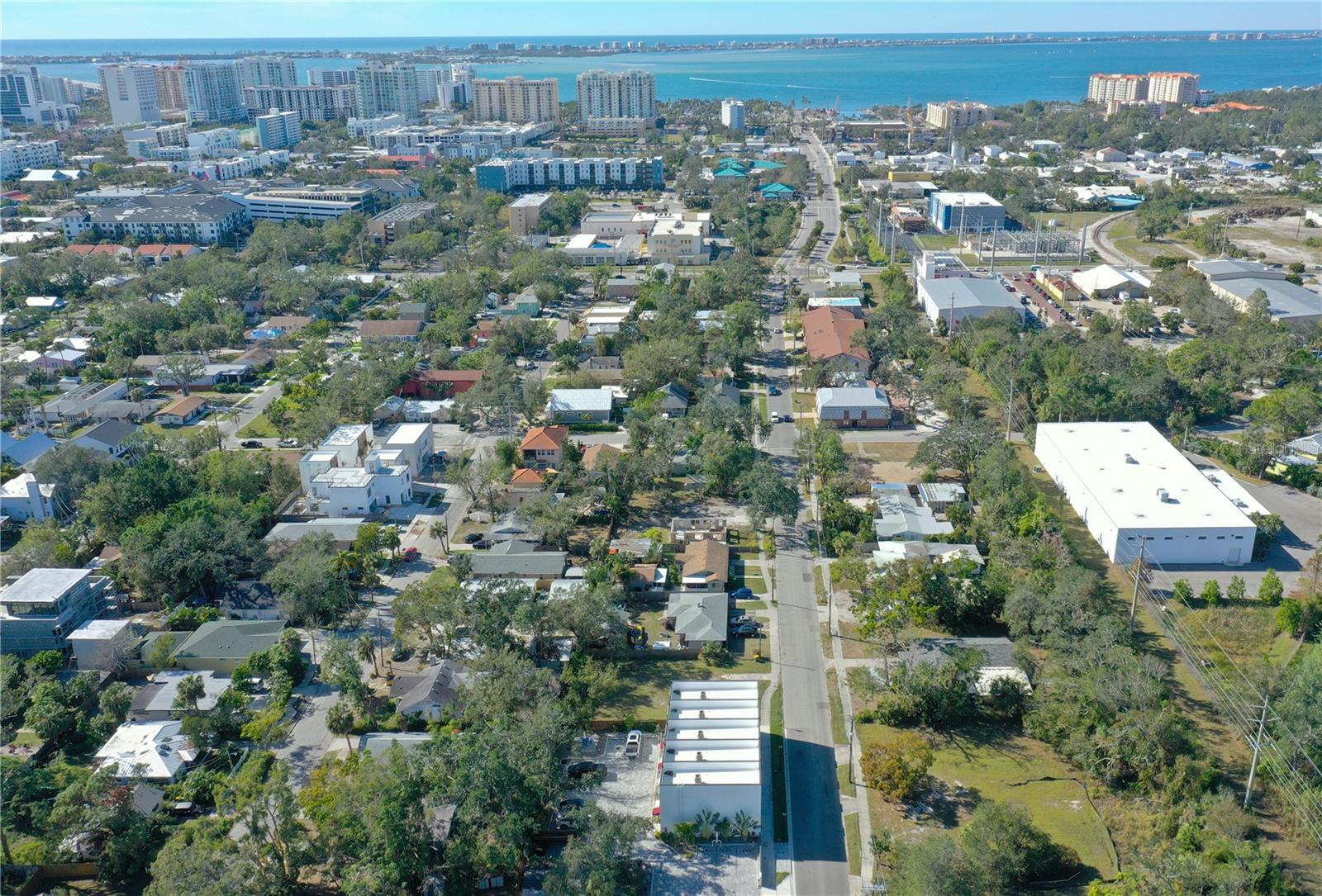 1744 10th, Sarasota, FL 34236